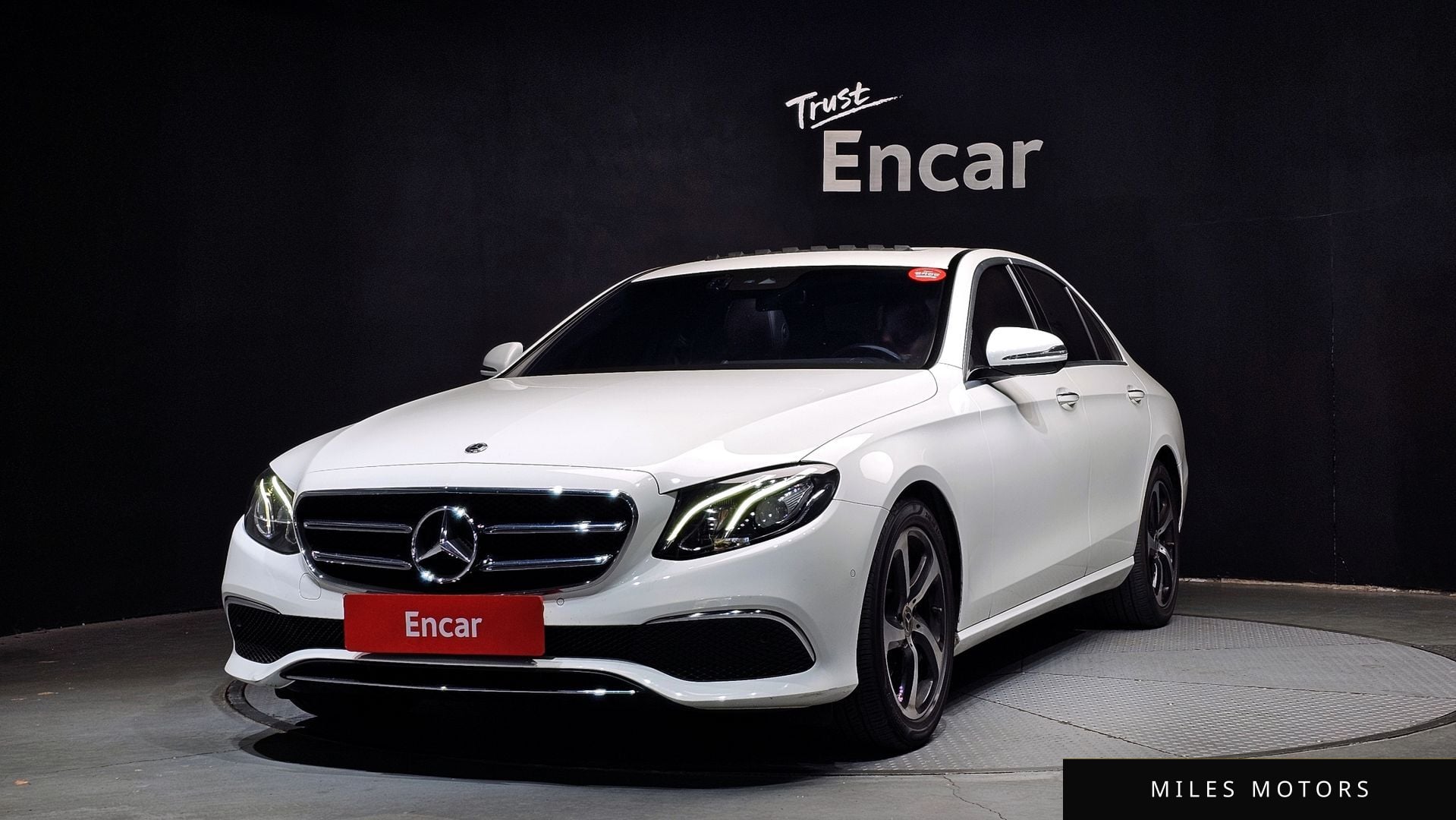 Mercedes-Benz E-Class W213 2020 — фото 1 из 12