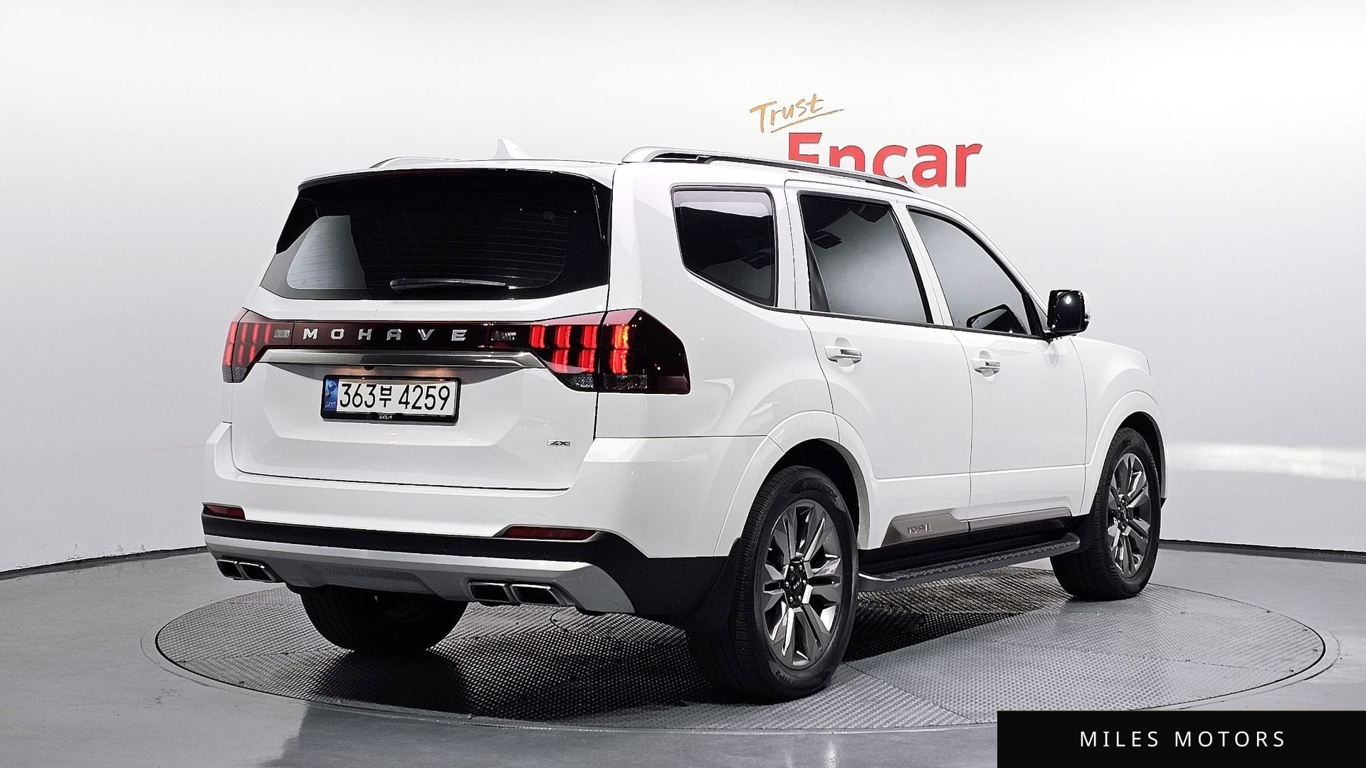 Kia Mohave 2023 — миниатюра 2
