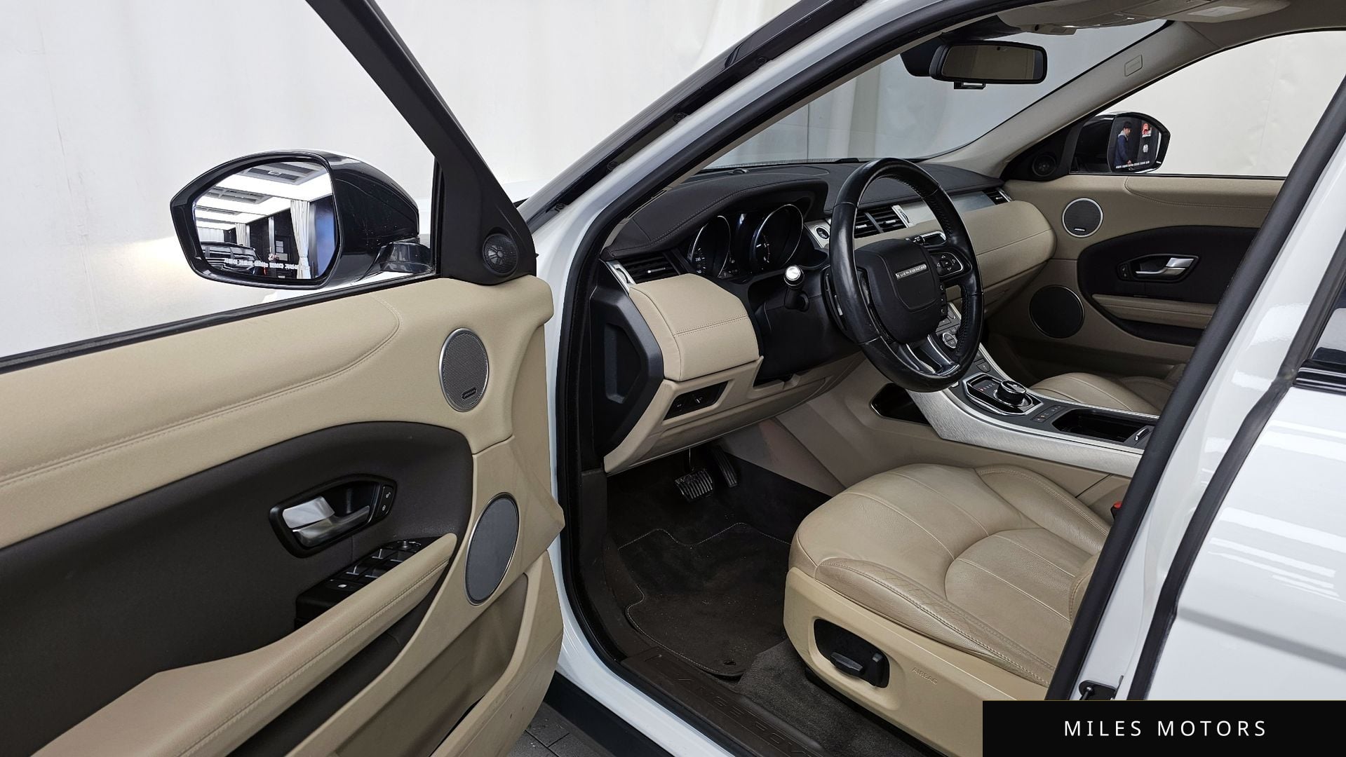 Land Rover Range Rover Evoque 2017 — миниатюра 10