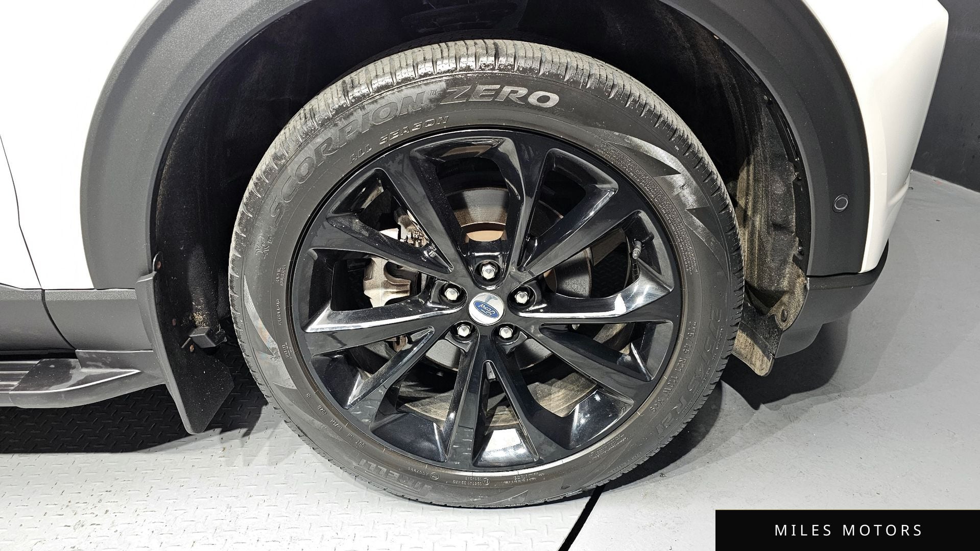 Ford Explorer 2021 — миниатюра 5
