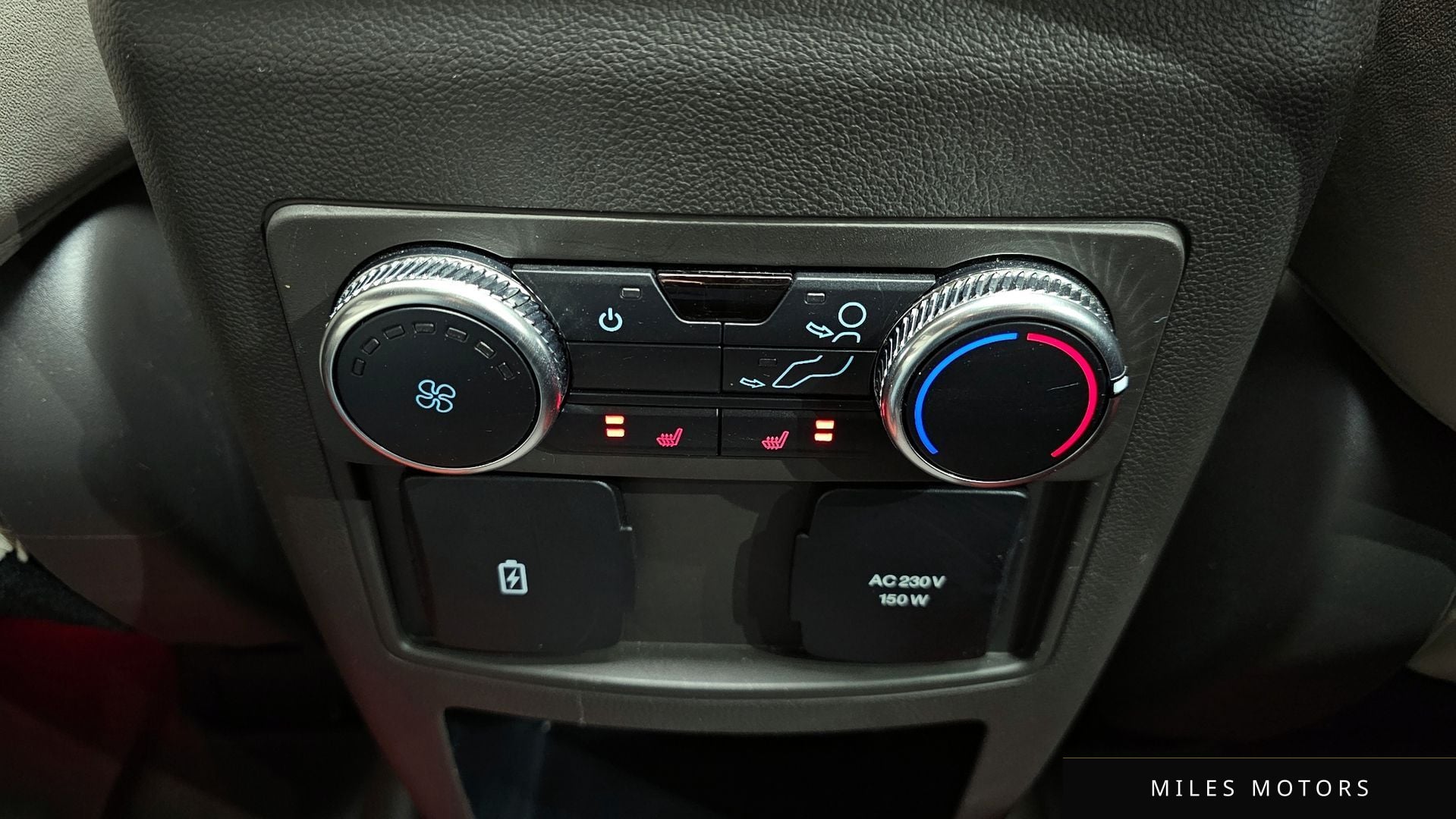 Ford Explorer 2021 — миниатюра 19