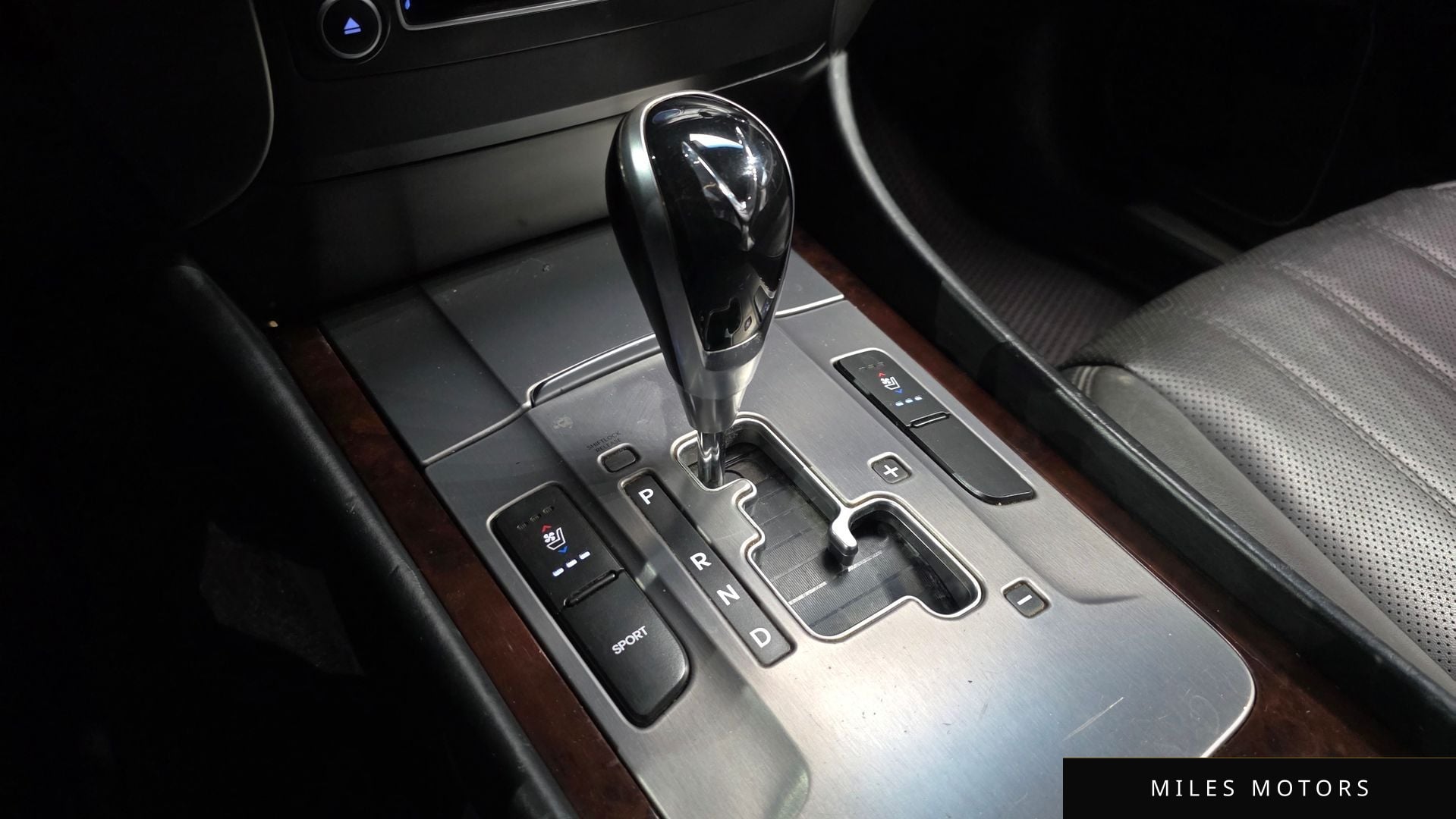 Hyundai 에쿠스(신형) 2012 — миниатюра 9