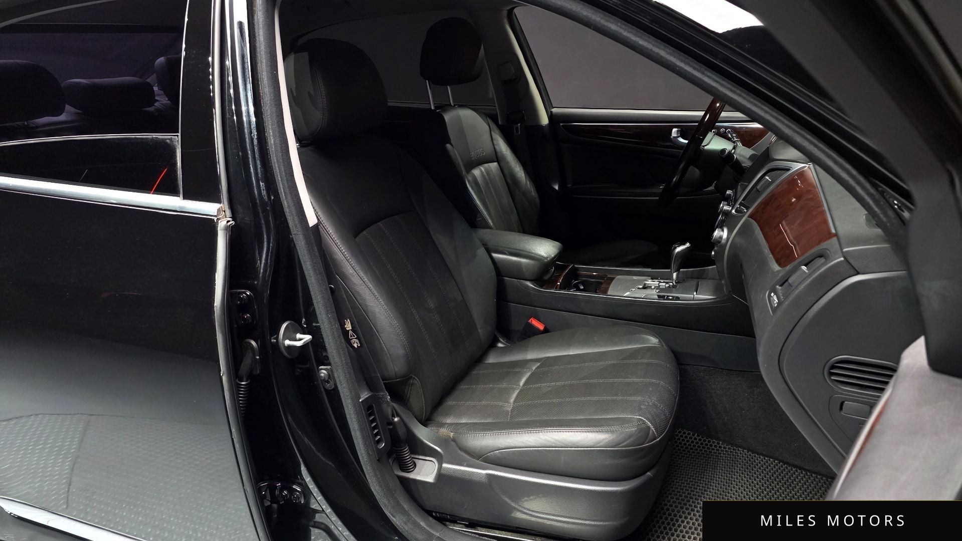 Hyundai 에쿠스(신형) 2012 — миниатюра 10
