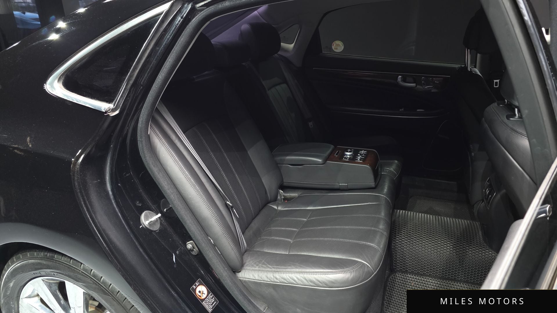 Hyundai 에쿠스(신형) 2012 — миниатюра 11
