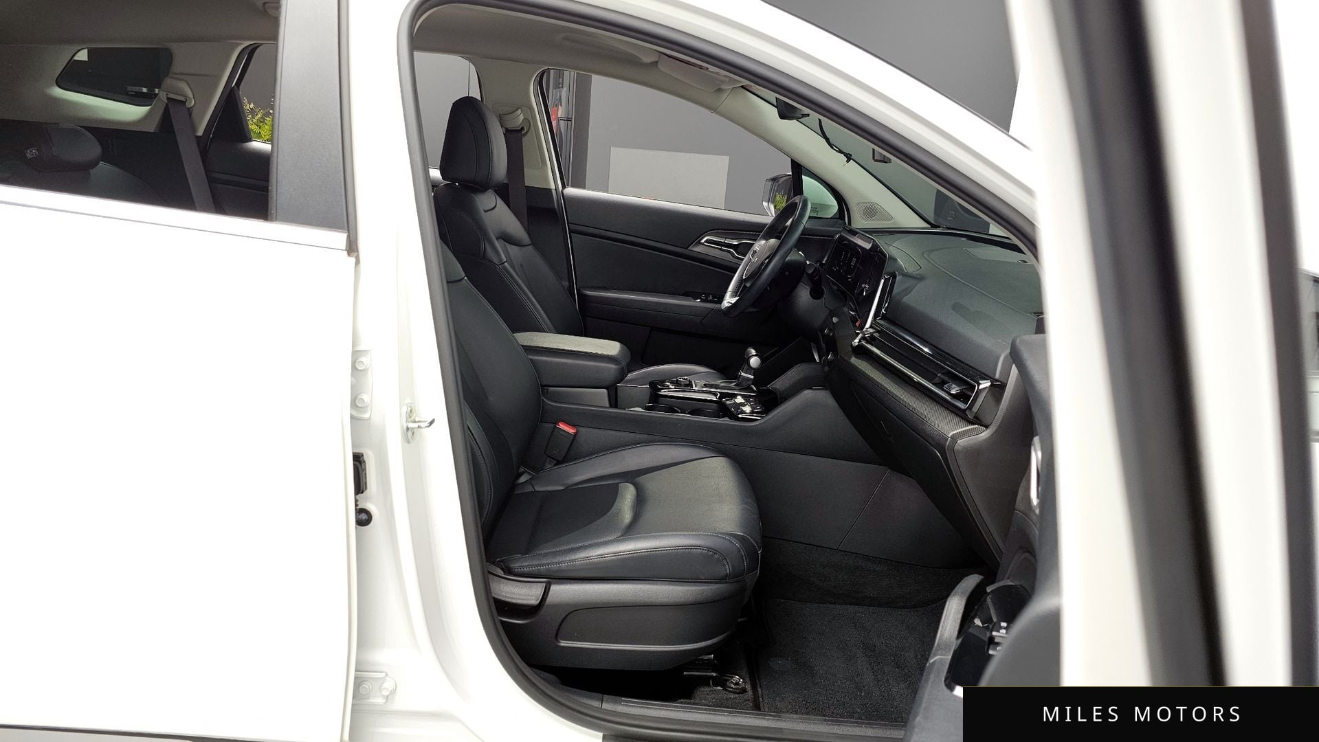 Kia Sportage 2022 — миниатюра 11