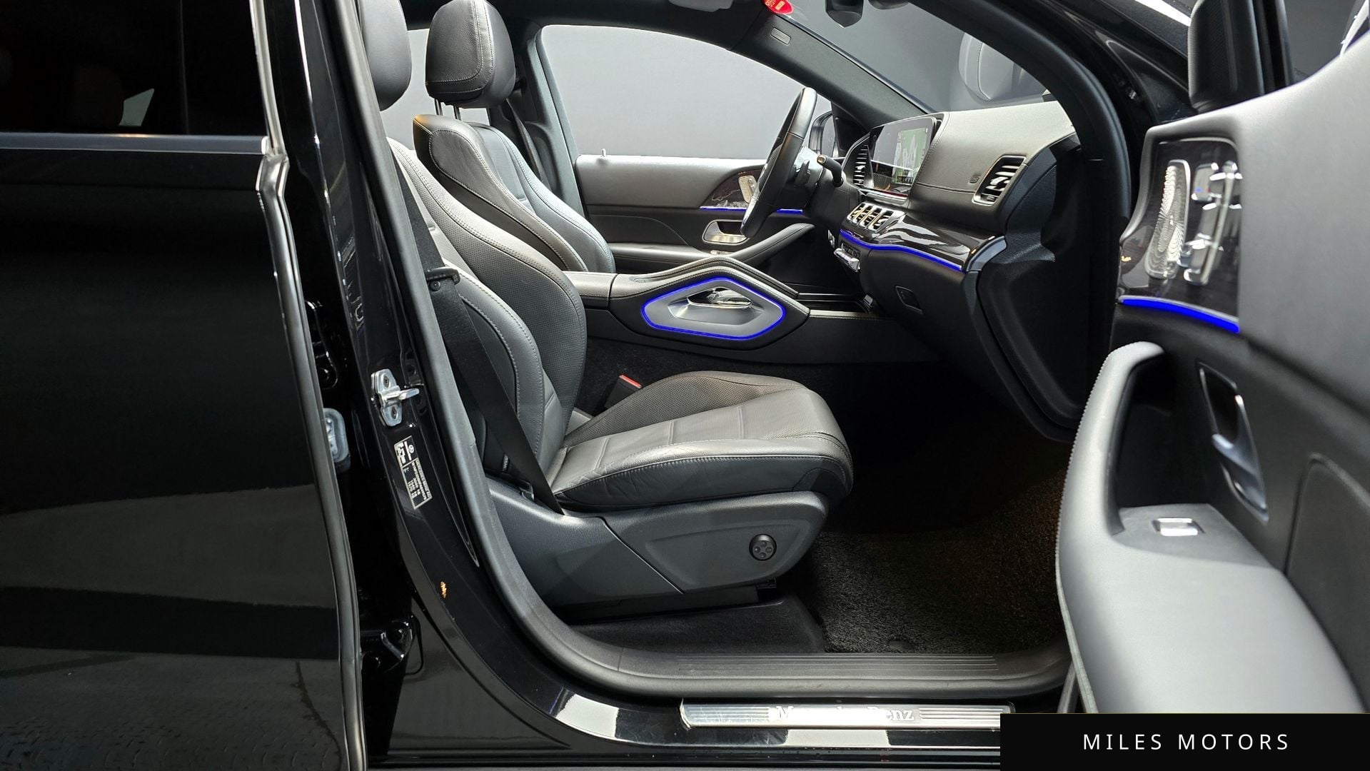 Mercedes-Benz GLE-Class W167 2023 — миниатюра 10