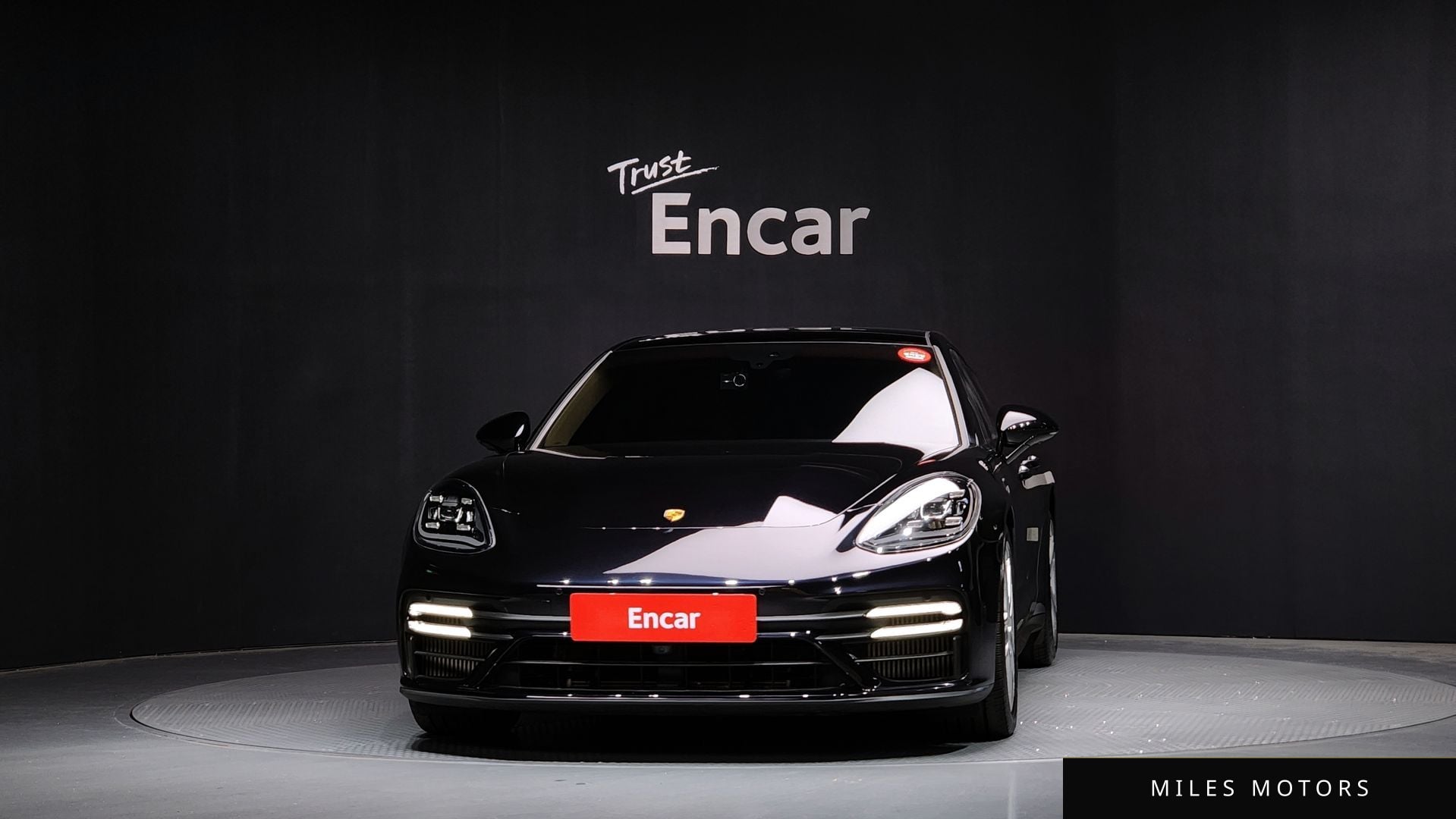 Porsche Panamera 2021 — миниатюра 3
