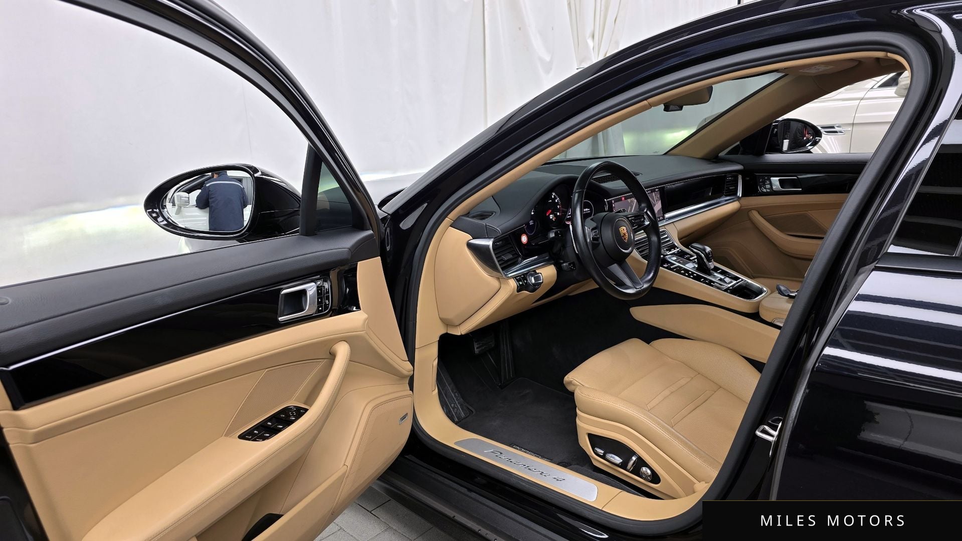 Porsche Panamera 2021 — миниатюра 10