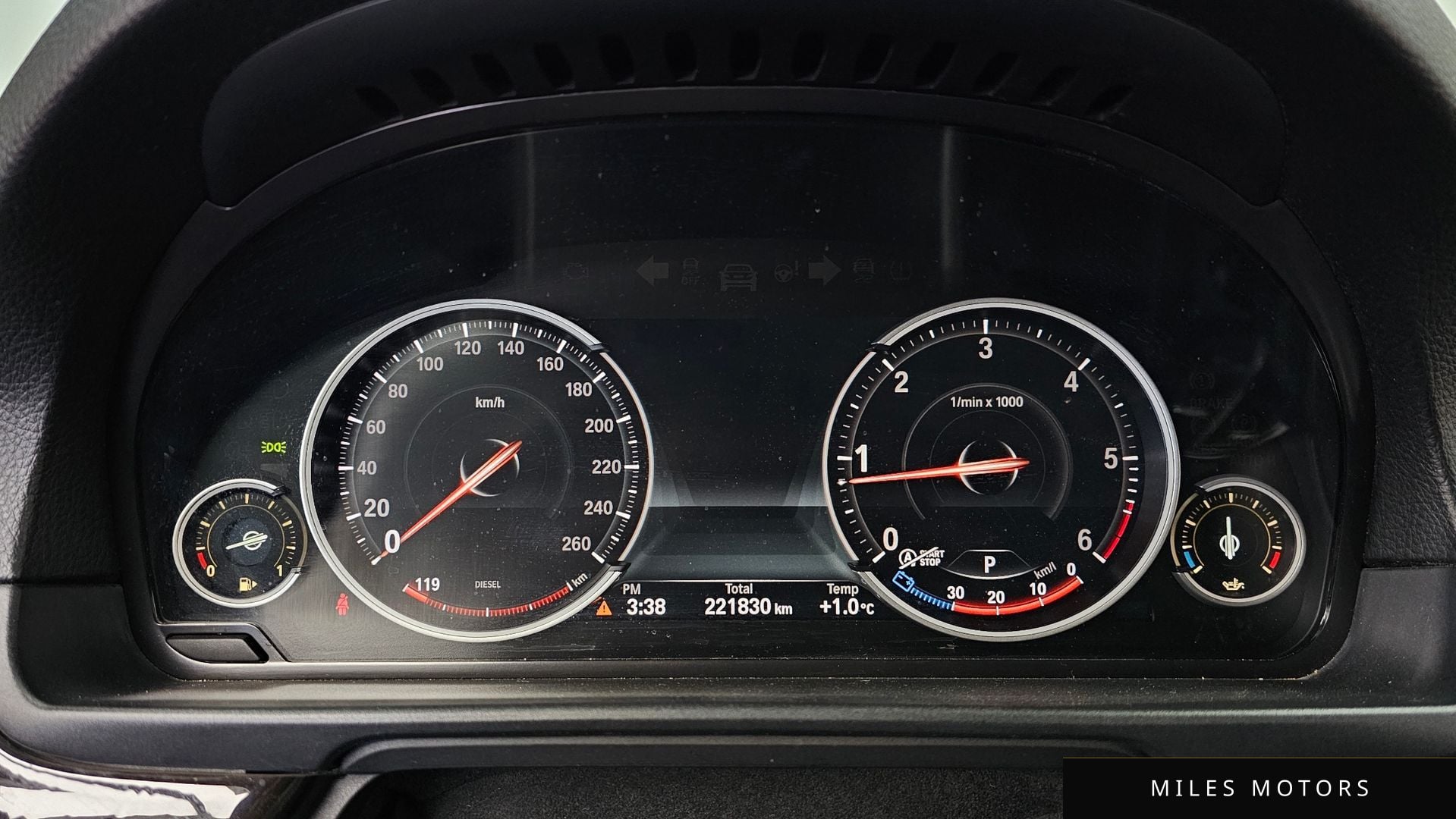 BMW 5 Series (F10) 2013 — миниатюра 8
