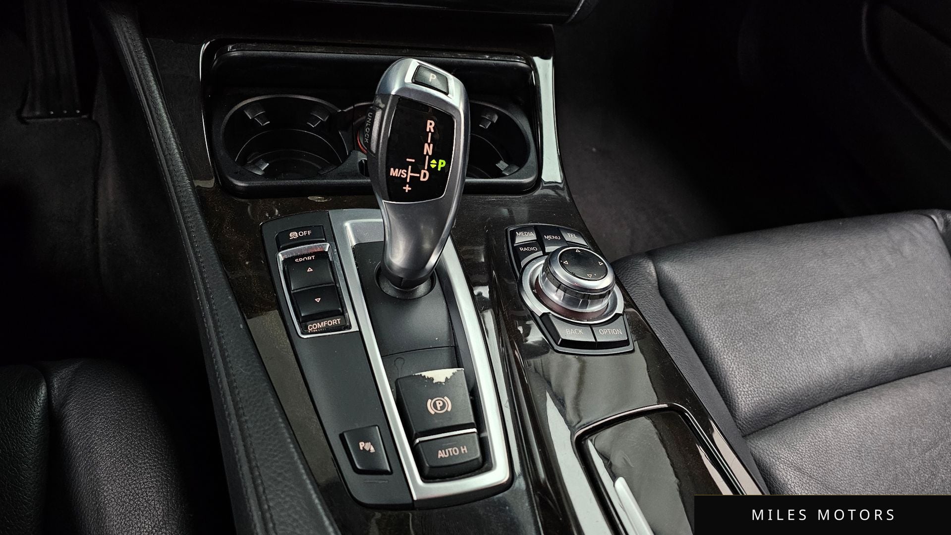BMW 5 Series (F10) 2013 — миниатюра 9
