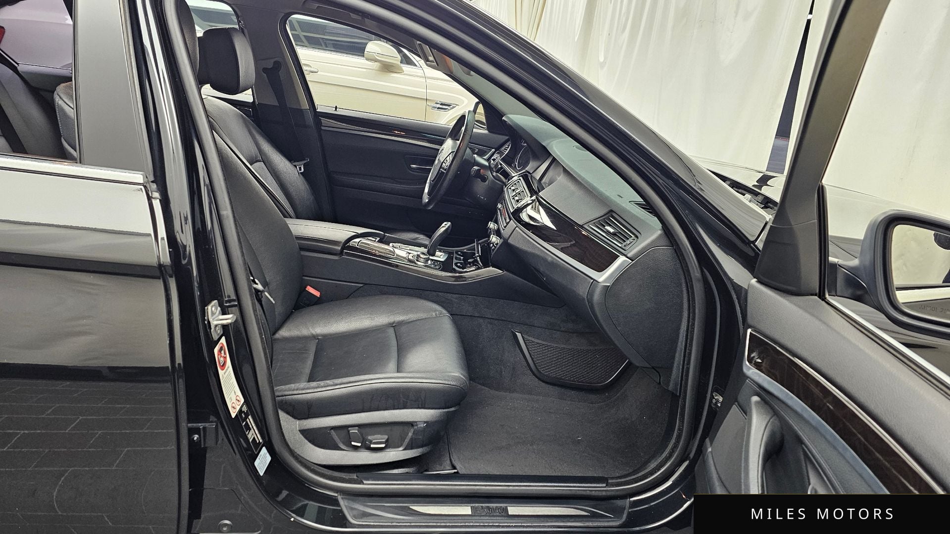 BMW 5 Series (F10) 2013 — миниатюра 11