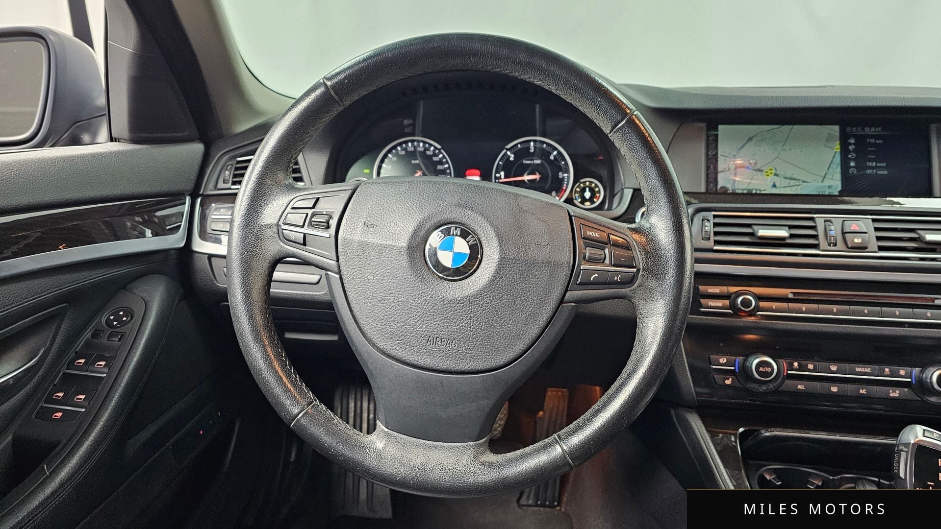 BMW 5 Series (F10) 2013 — миниатюра 13