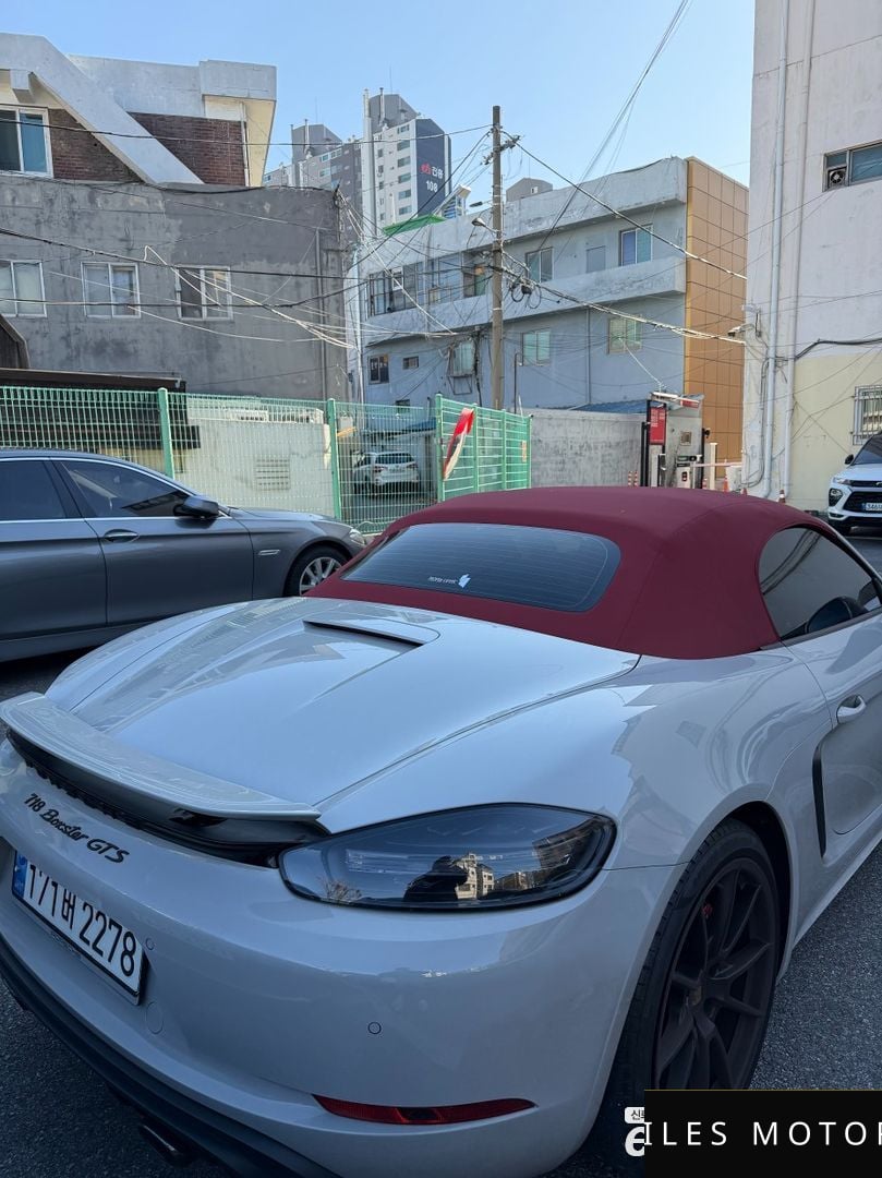 Porsche 718 2022 — миниатюра 12