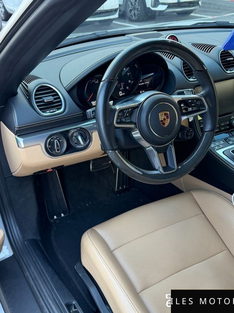 Porsche 718 2022 — миниатюра 13