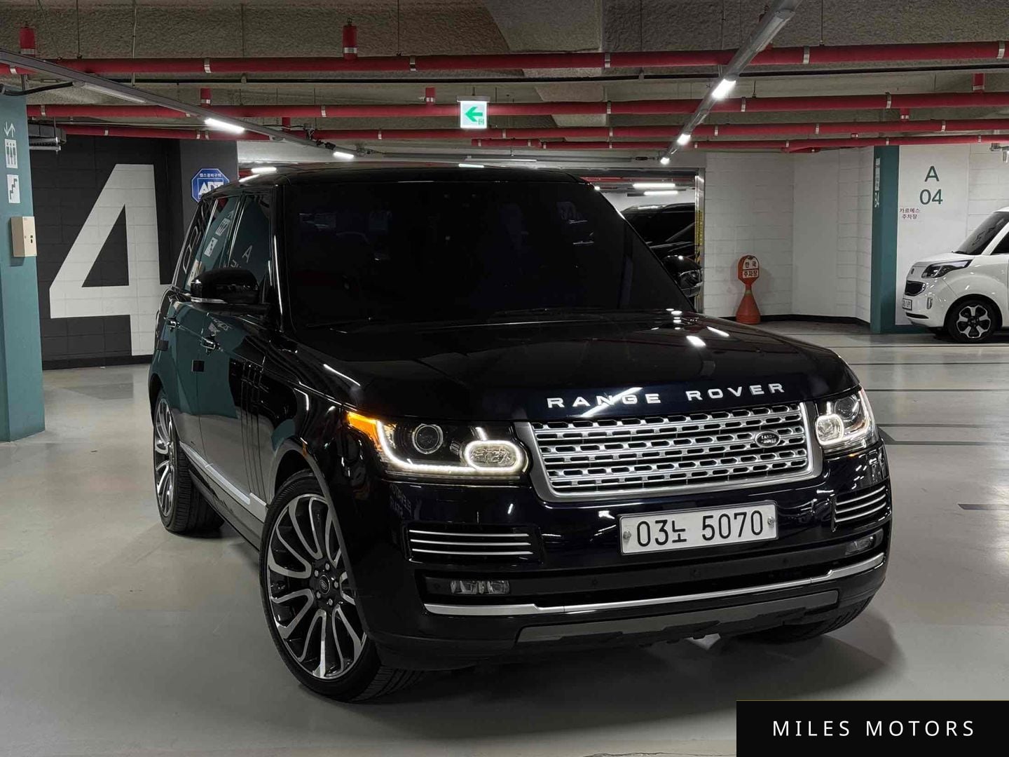 Land Rover Range Rover 2017 — фото 1 из 12