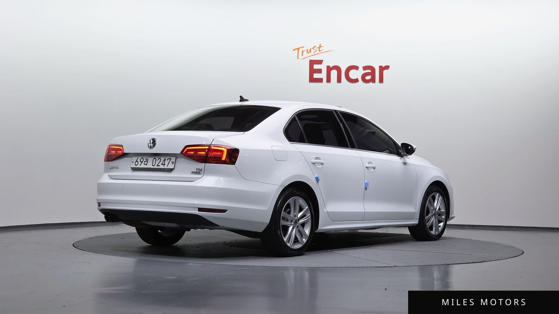 Volkswagen Jetta 2015 — миниатюра 2