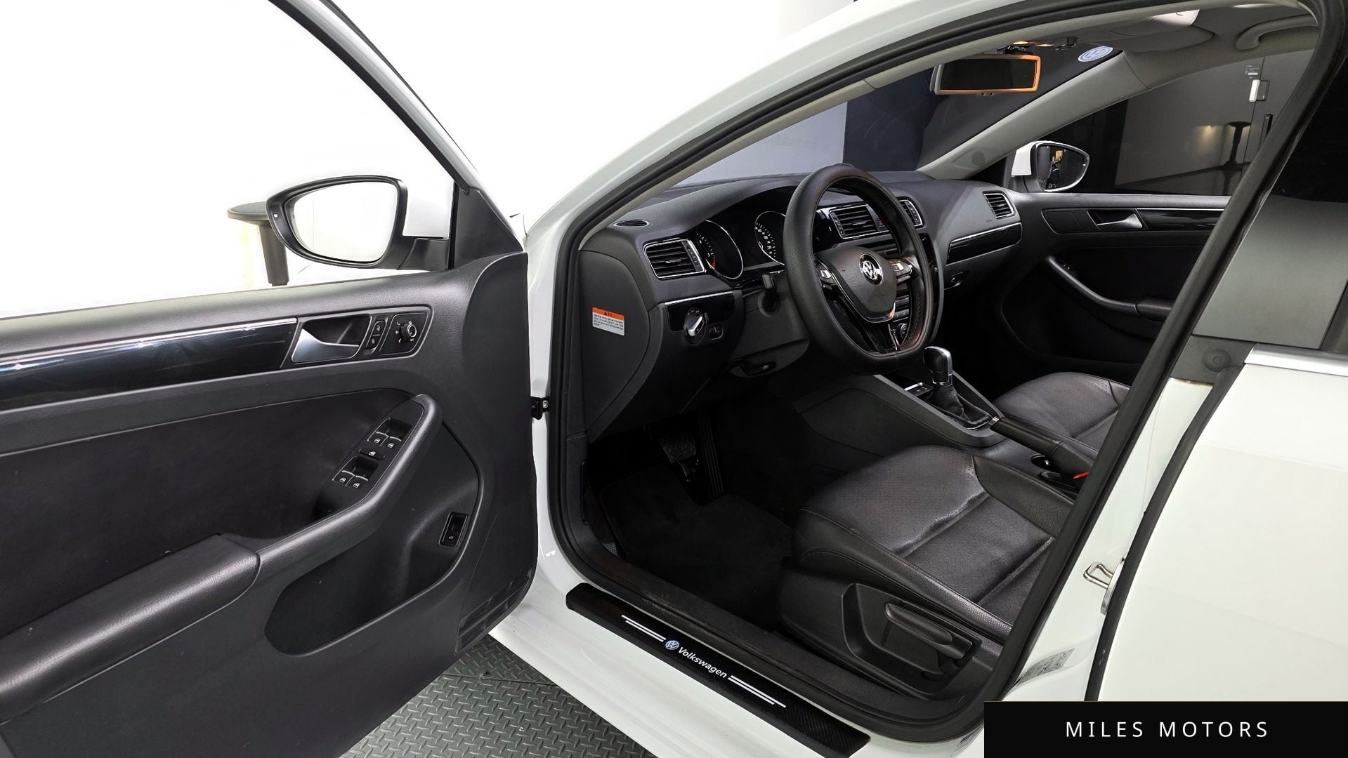 Volkswagen Jetta 2015 — миниатюра 10