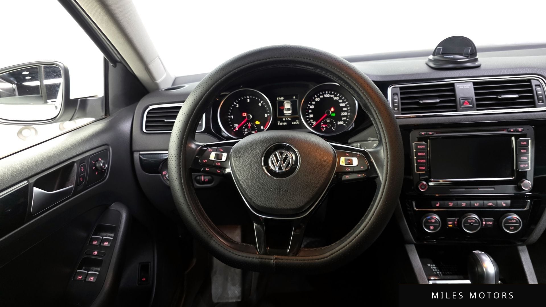 Volkswagen Jetta 2015 — миниатюра 13