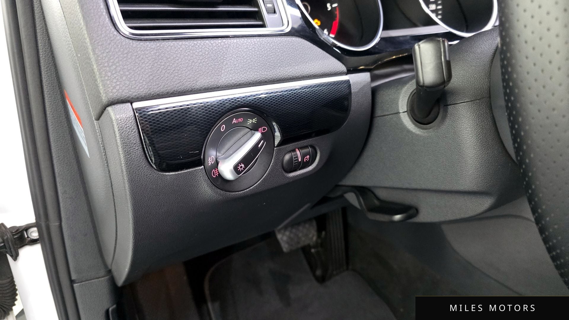 Volkswagen Jetta 2015 — миниатюра 14