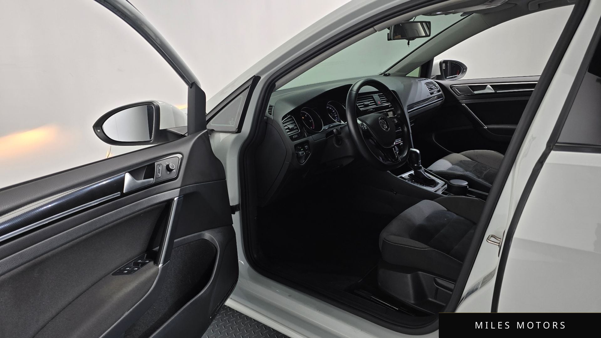 Volkswagen Golf 2015 — миниатюра 10