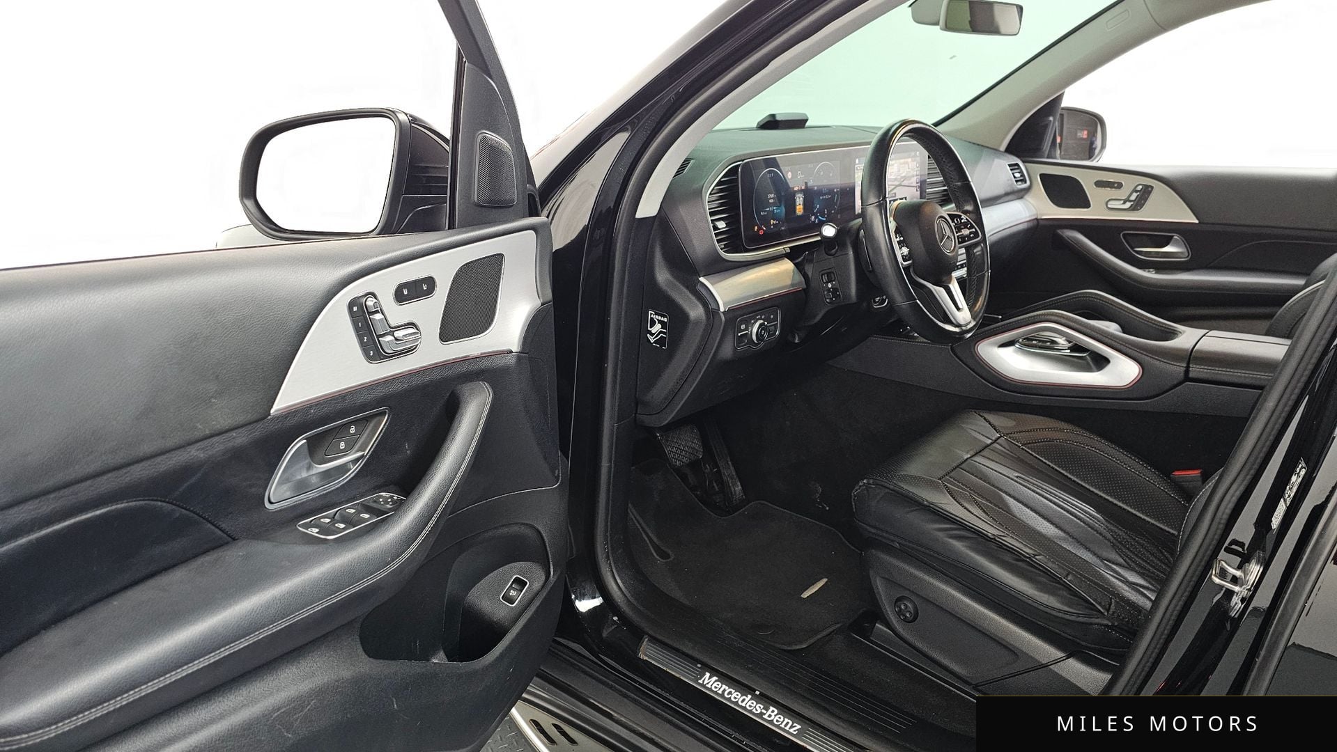 Mercedes-Benz GLE-Class W167 2020 — миниатюра 10