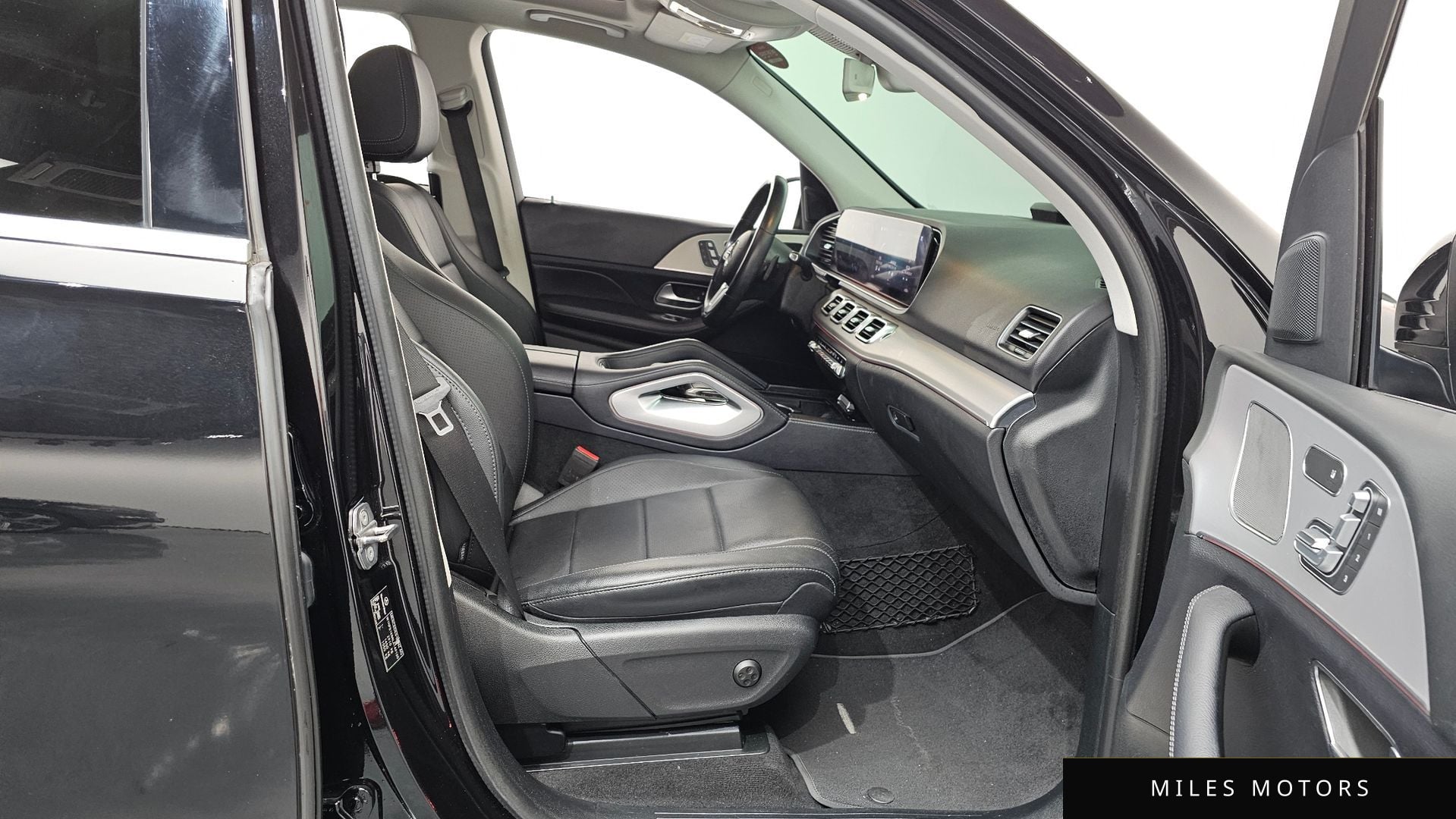 Mercedes-Benz GLE-Class W167 2020 — миниатюра 11