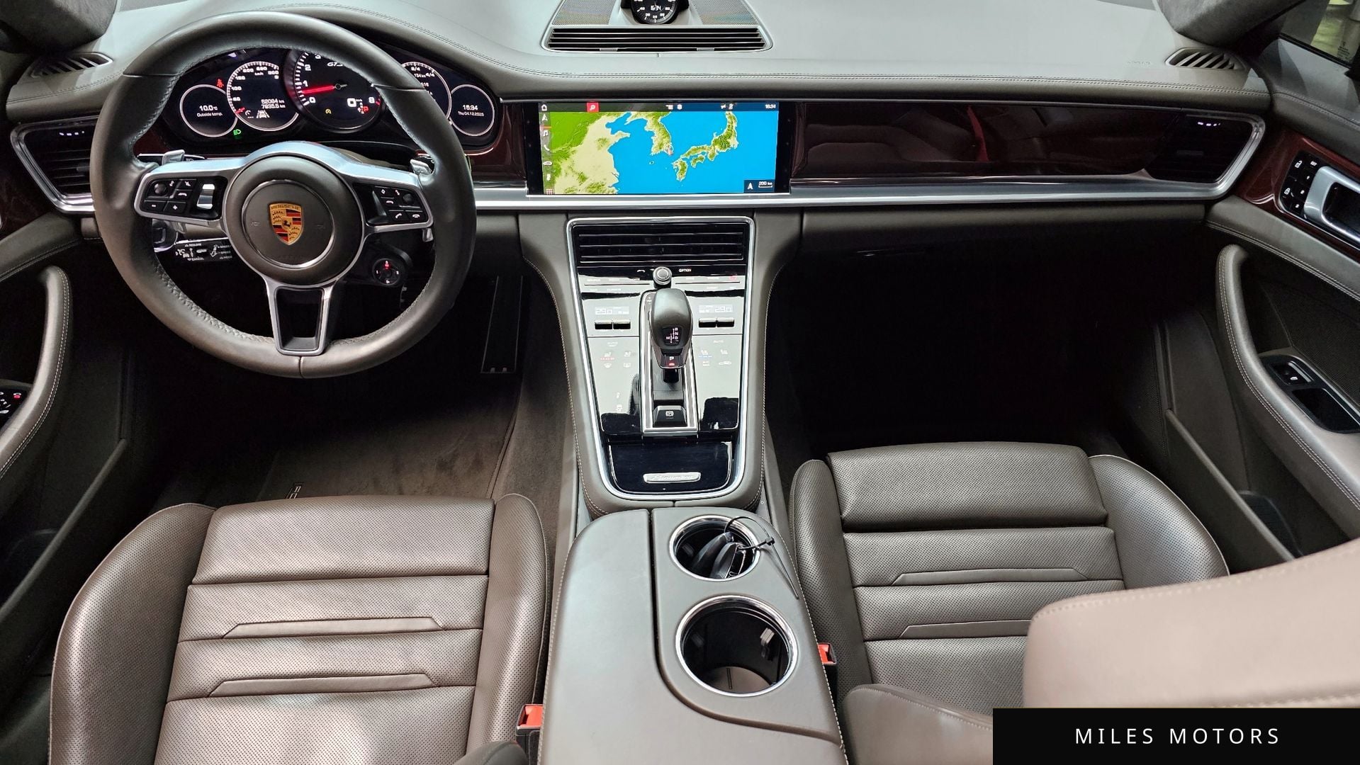 Porsche Panamera 2019 — миниатюра 7
