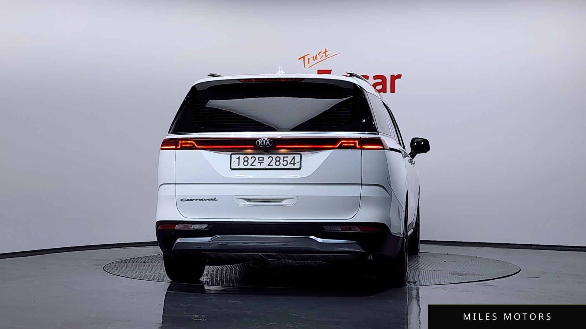 Kia Carnival 2021 — миниатюра 4