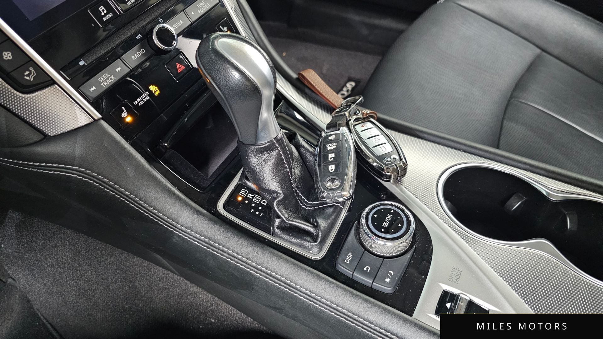 Infiniti Q50 2016 — миниатюра 9