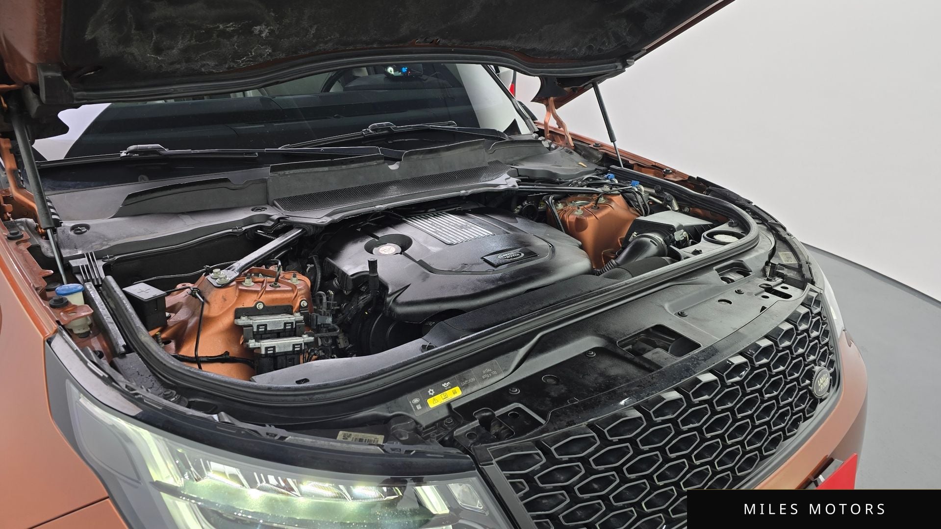 Land Rover Discovery 2017 — миниатюра 6