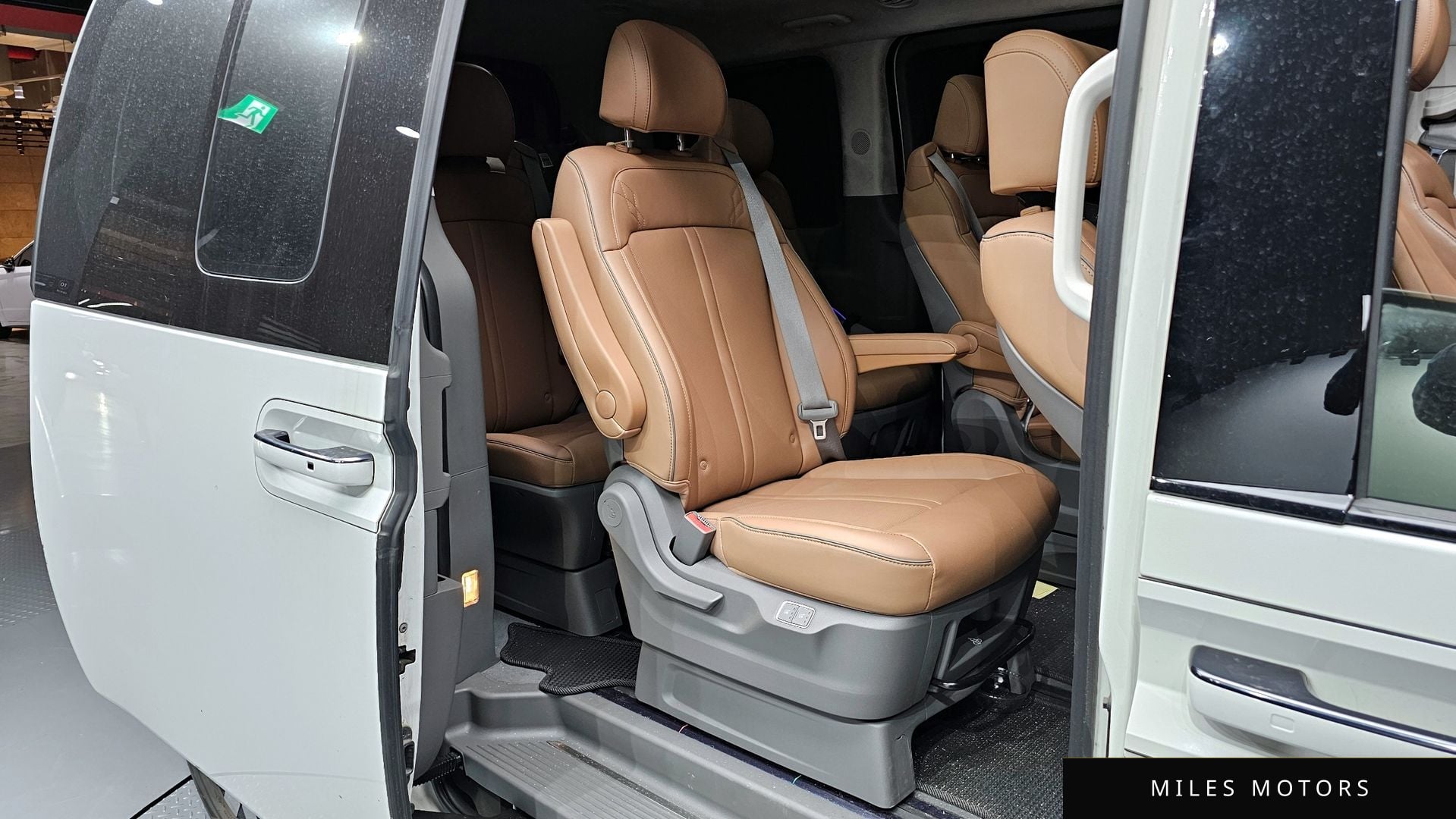 Hyundai Staria 2025 — миниатюра 12