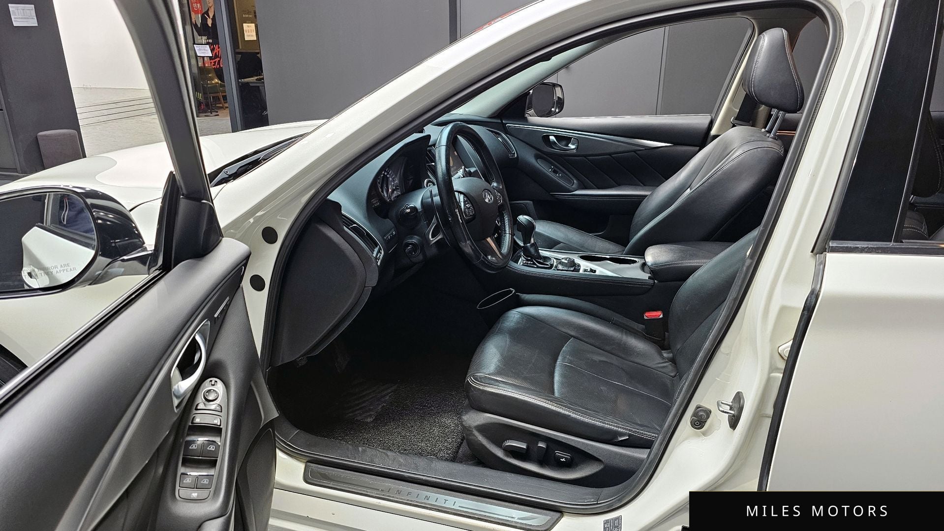 Infiniti Q50 2016 — миниатюра 10