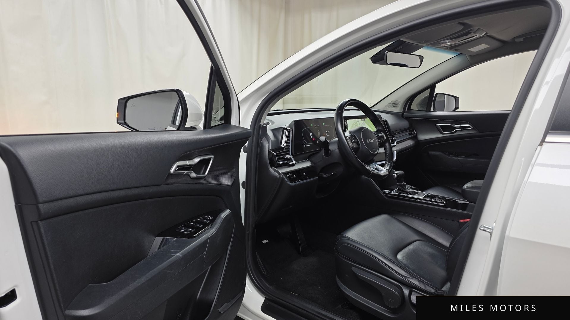 Kia Sportage 2022 — миниатюра 10