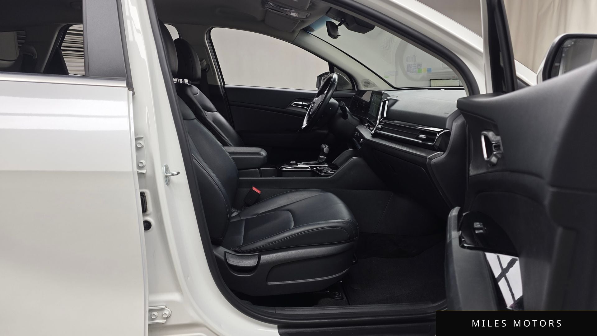 Kia Sportage 2022 — миниатюра 11