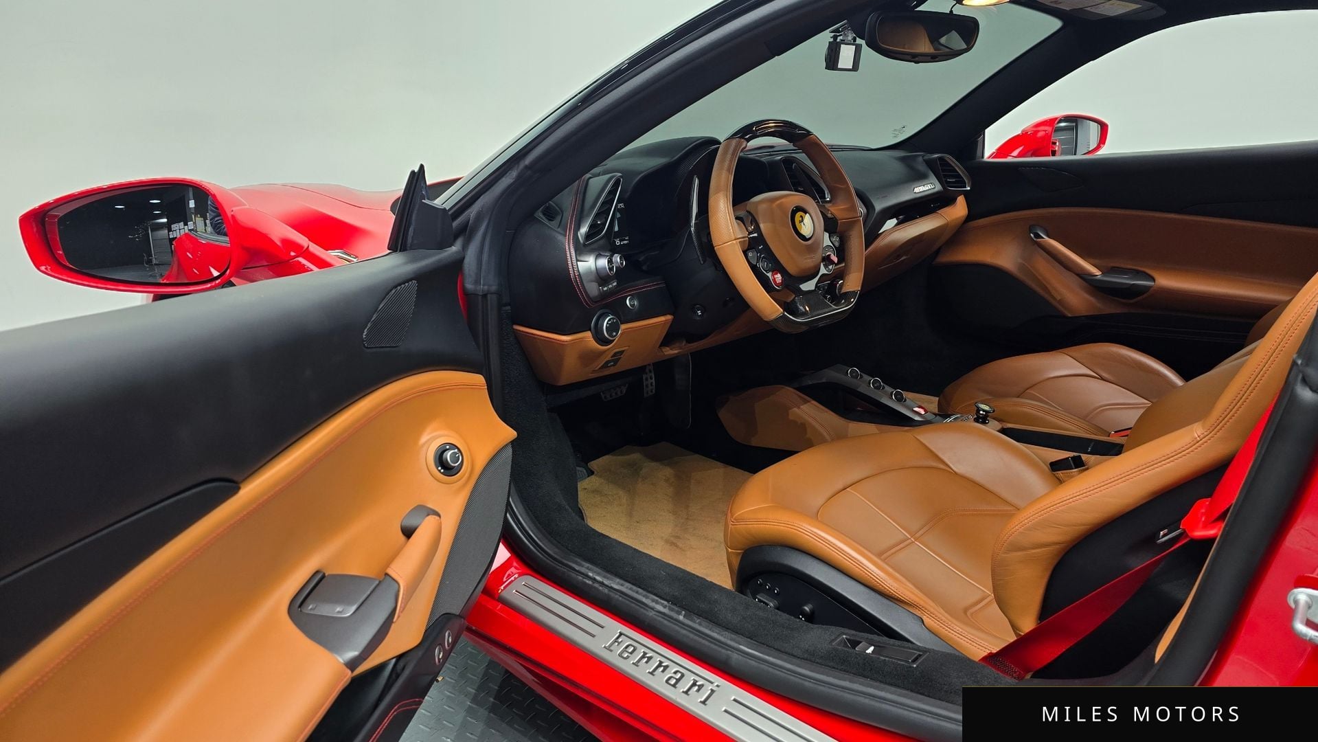 Ferrari 488 GTB 2018 — миниатюра 11