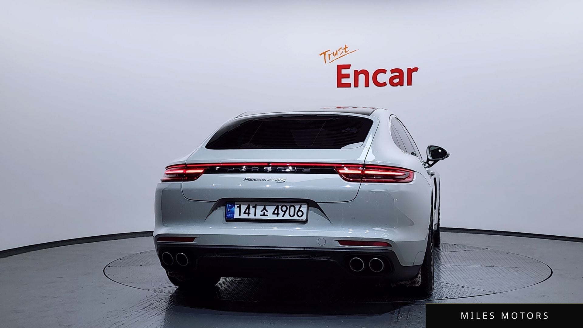 Porsche Panamera 2017 — миниатюра 4