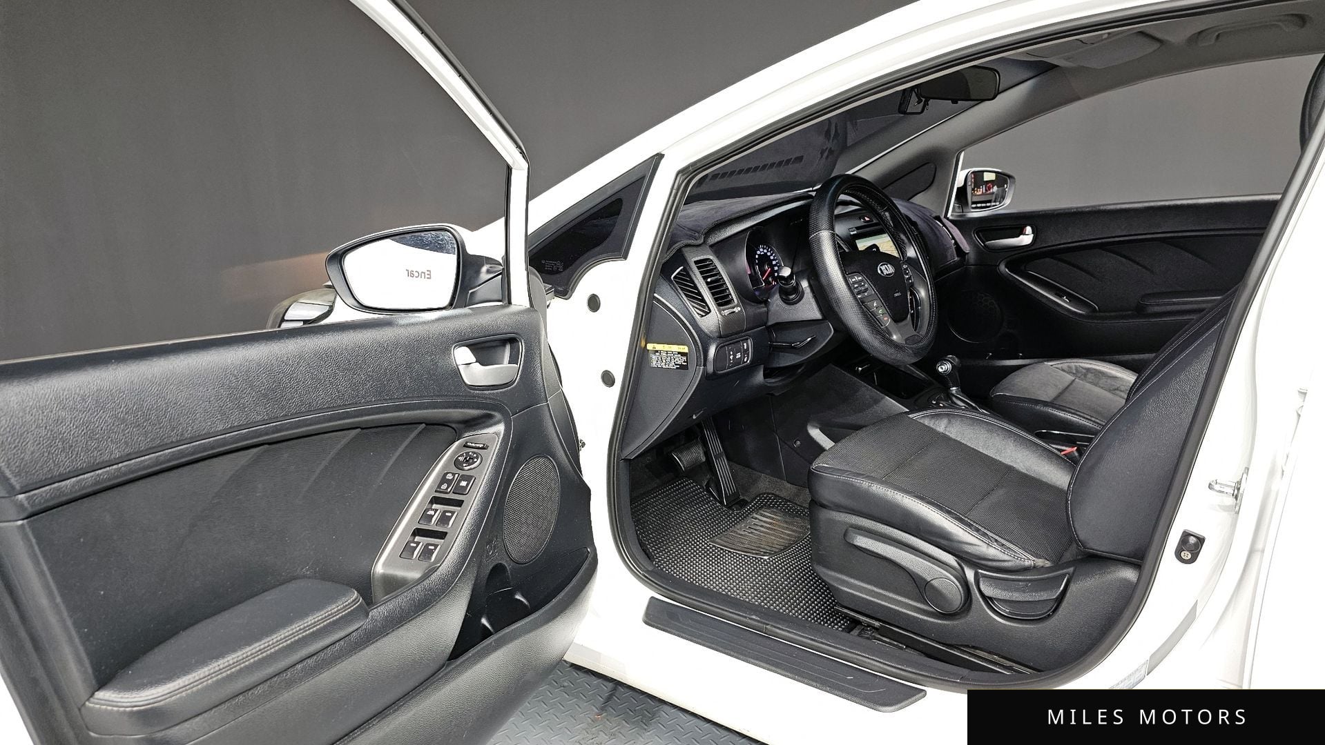 Kia K3 2015 — миниатюра 11