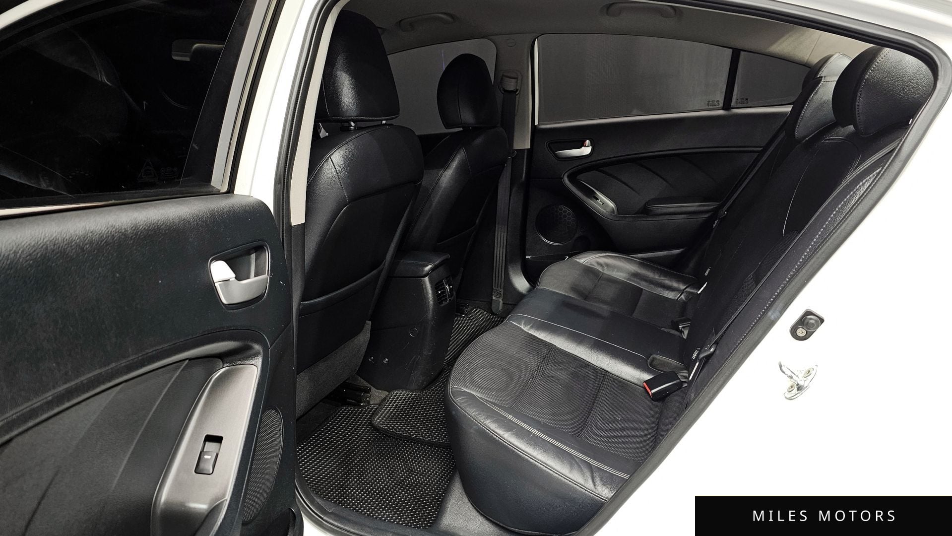 Kia K3 2015 — миниатюра 12