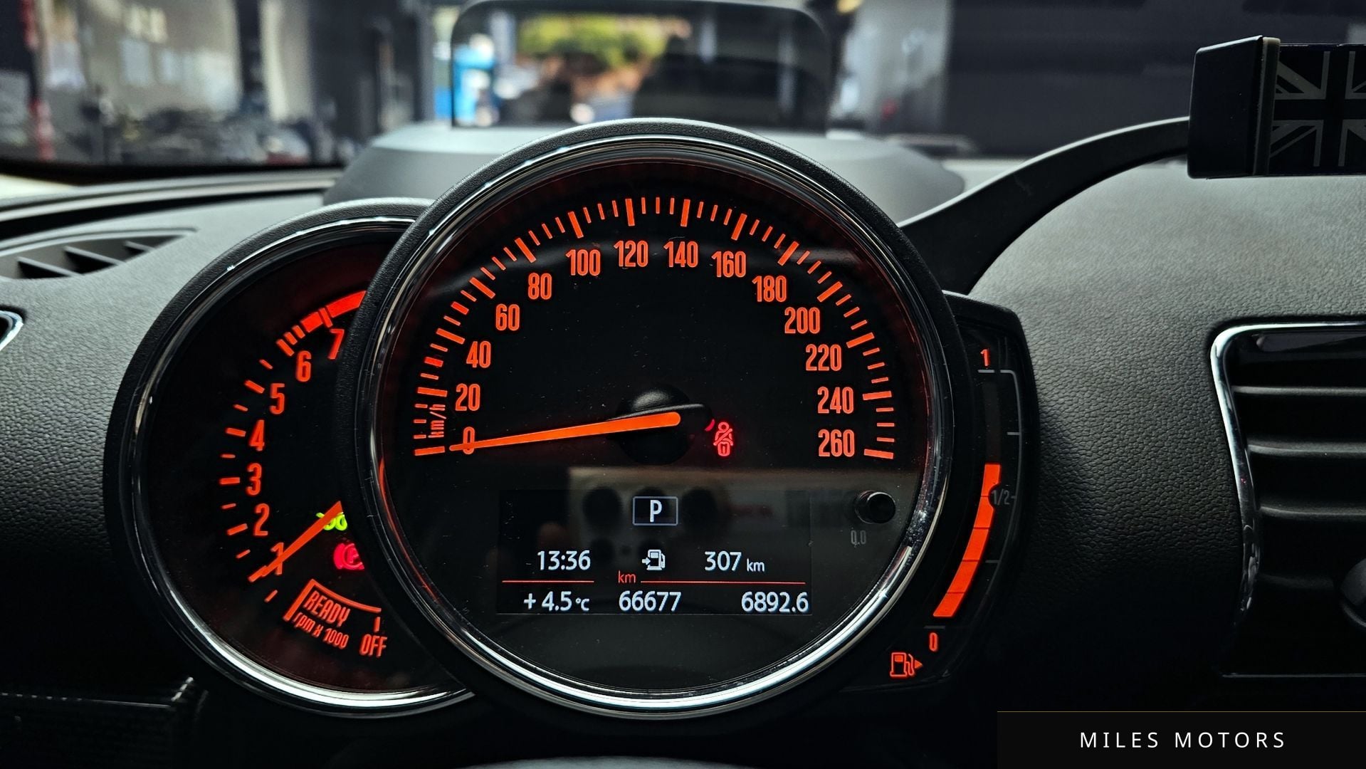 MINI Clubman 2018 — миниатюра 8
