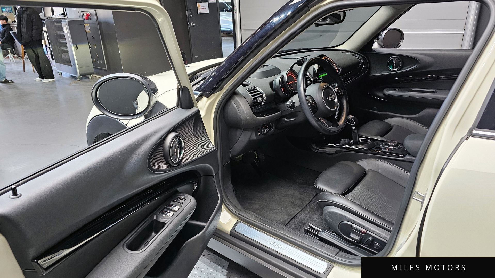 MINI Clubman 2018 — миниатюра 10