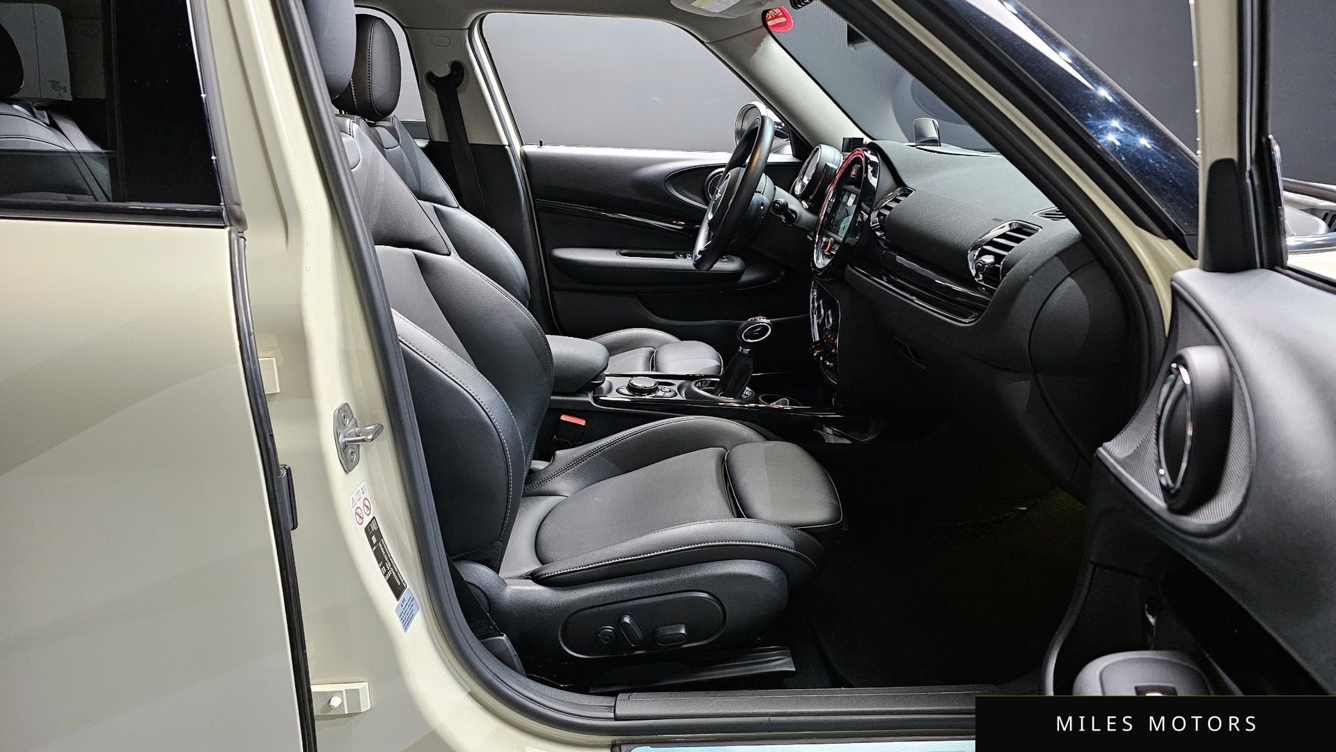 MINI Clubman 2018 — миниатюра 11
