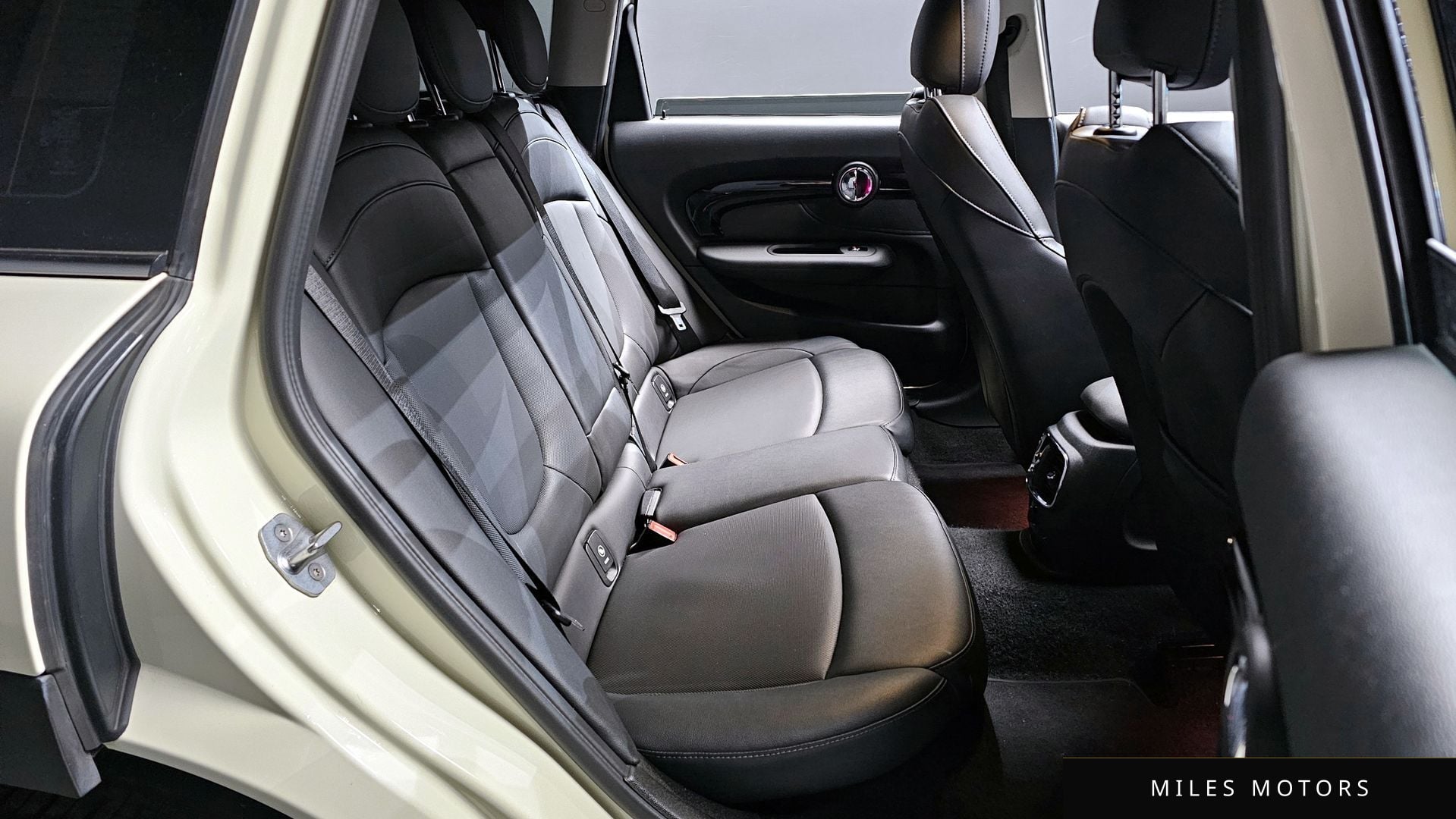 MINI Clubman 2018 — миниатюра 12