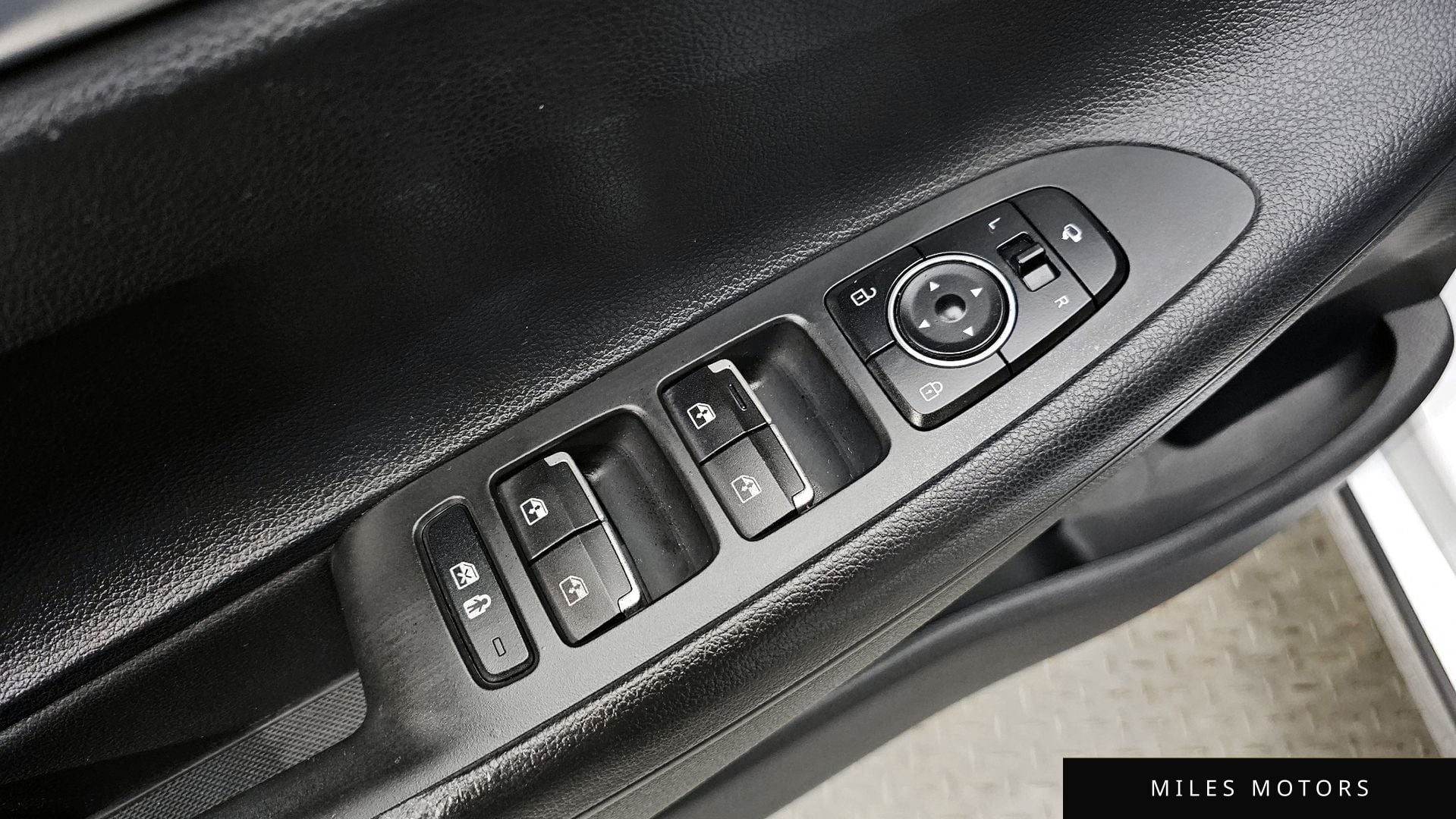 Hyundai Grandeur 2020 — миниатюра 12