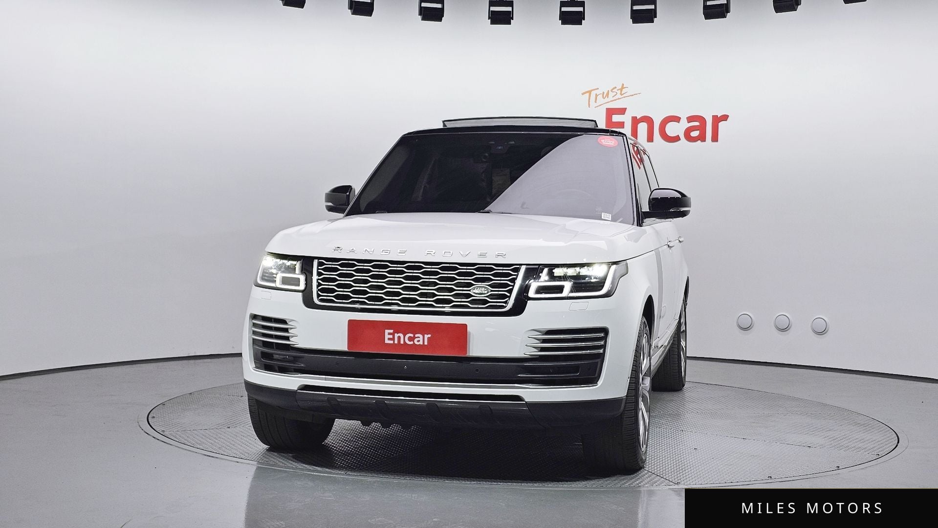 Land Rover Range Rover 2018 — миниатюра 3
