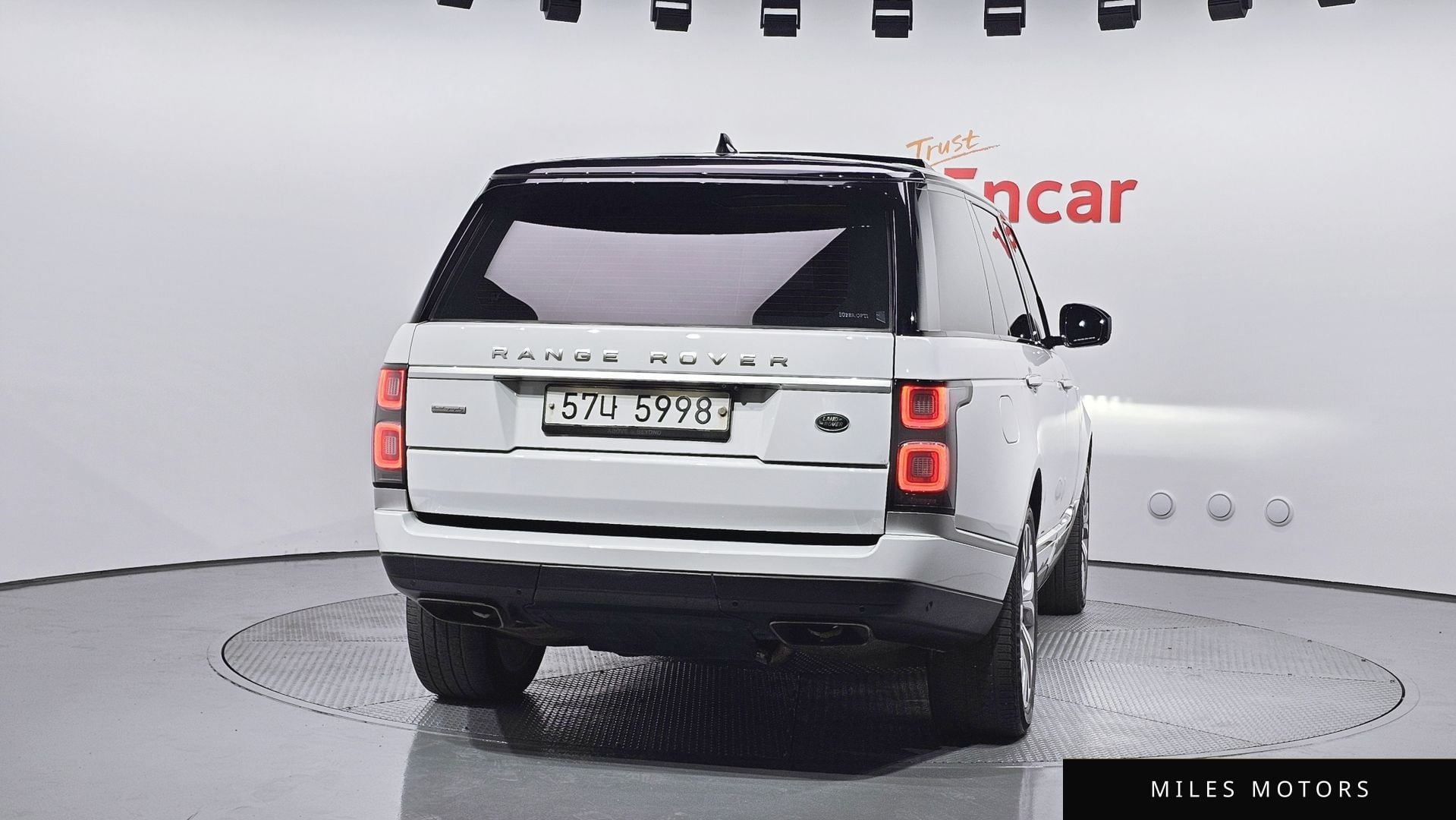 Land Rover Range Rover 2018 — миниатюра 4