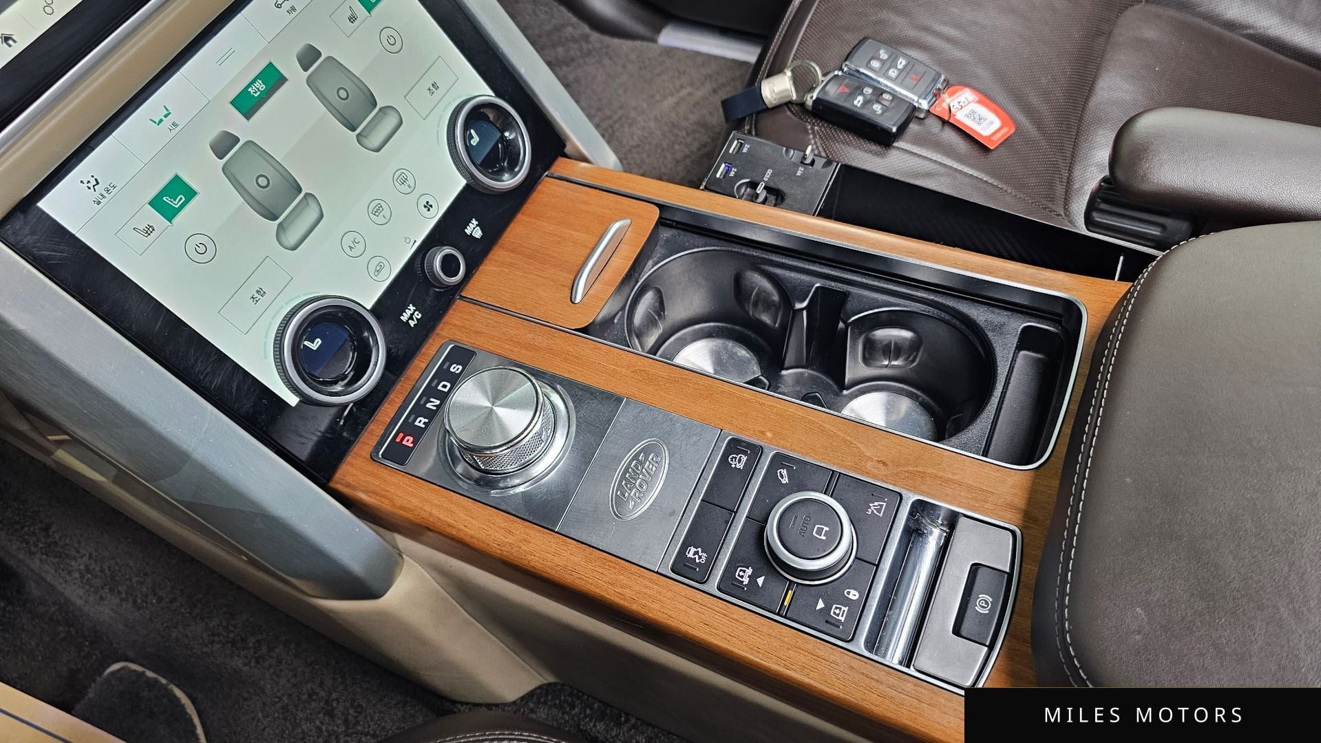 Land Rover Range Rover 2018 — миниатюра 9