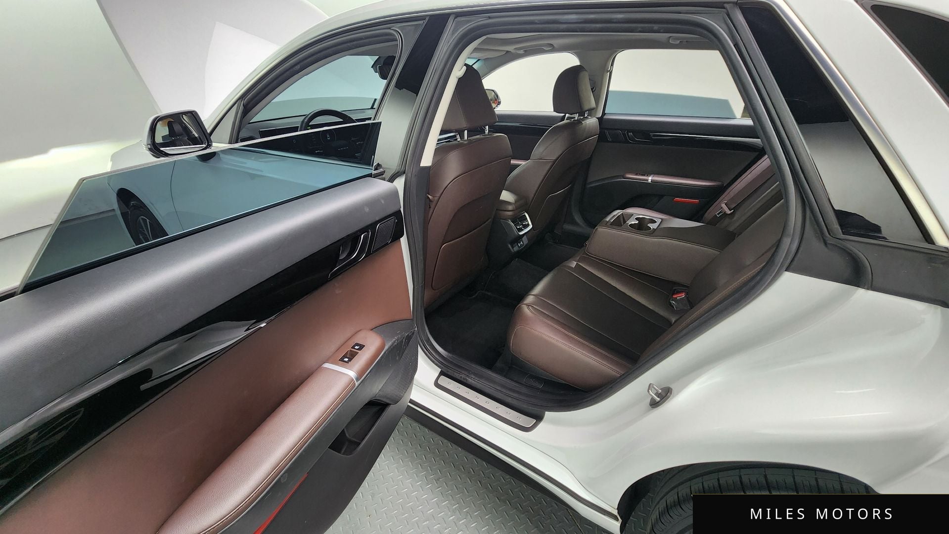 Hyundai Grandeur 2023 — миниатюра 11