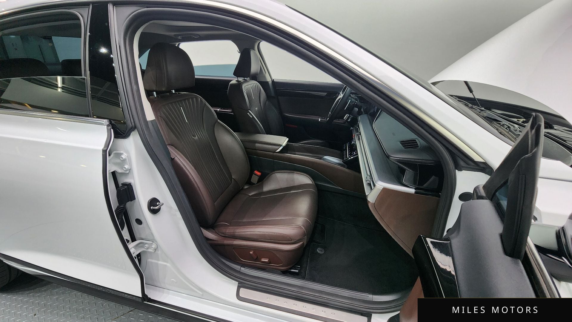 Hyundai Grandeur 2023 — миниатюра 12