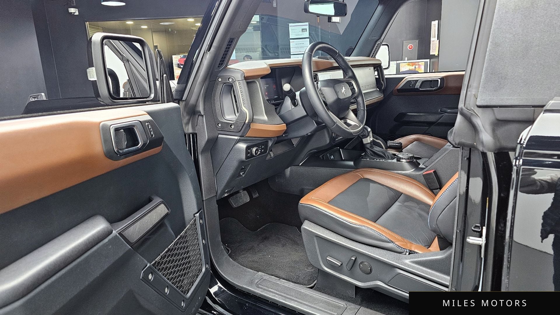 Ford Bronco 2024 — миниатюра 10