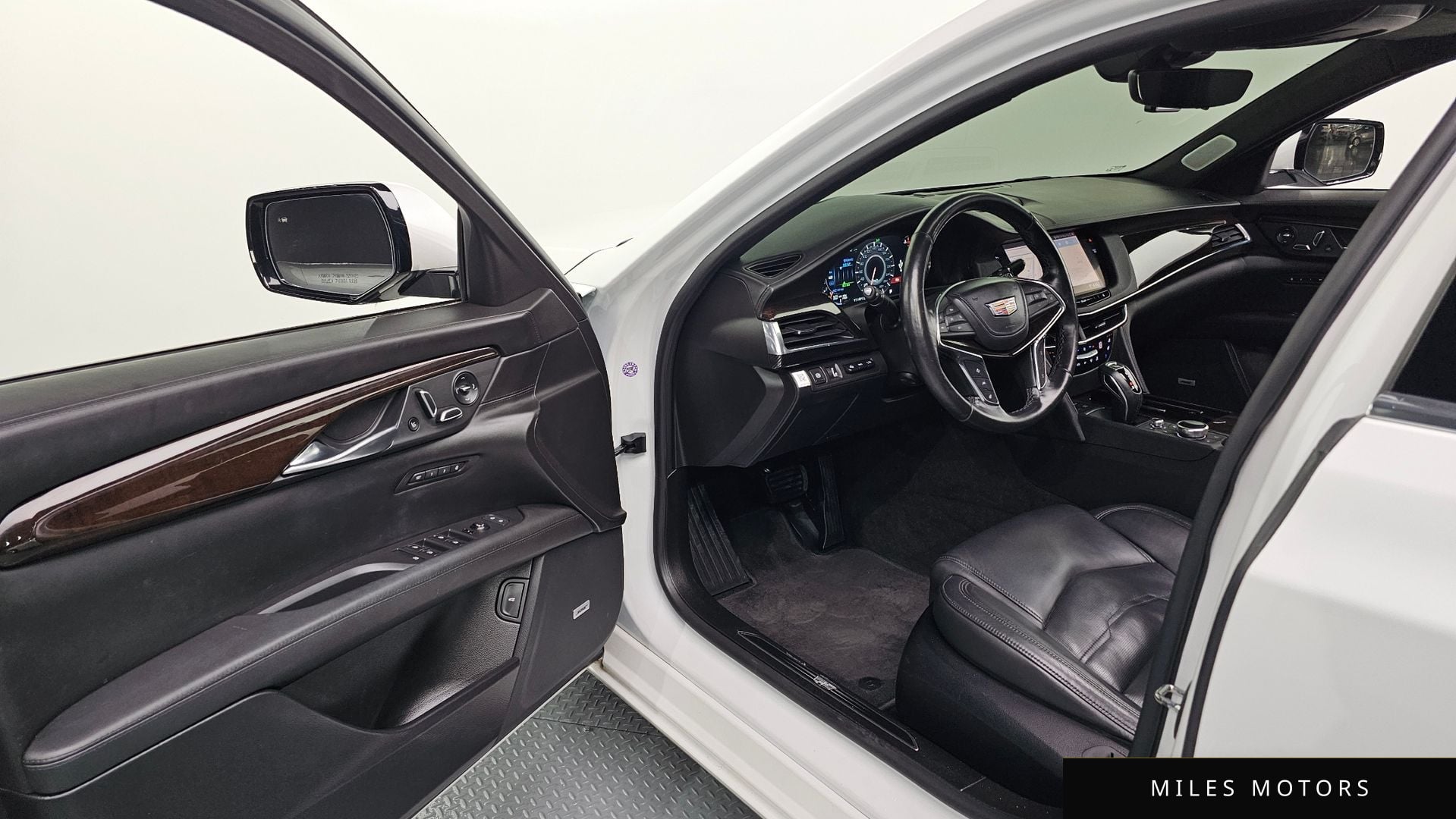 Cadillac CT6 2019 — миниатюра 10